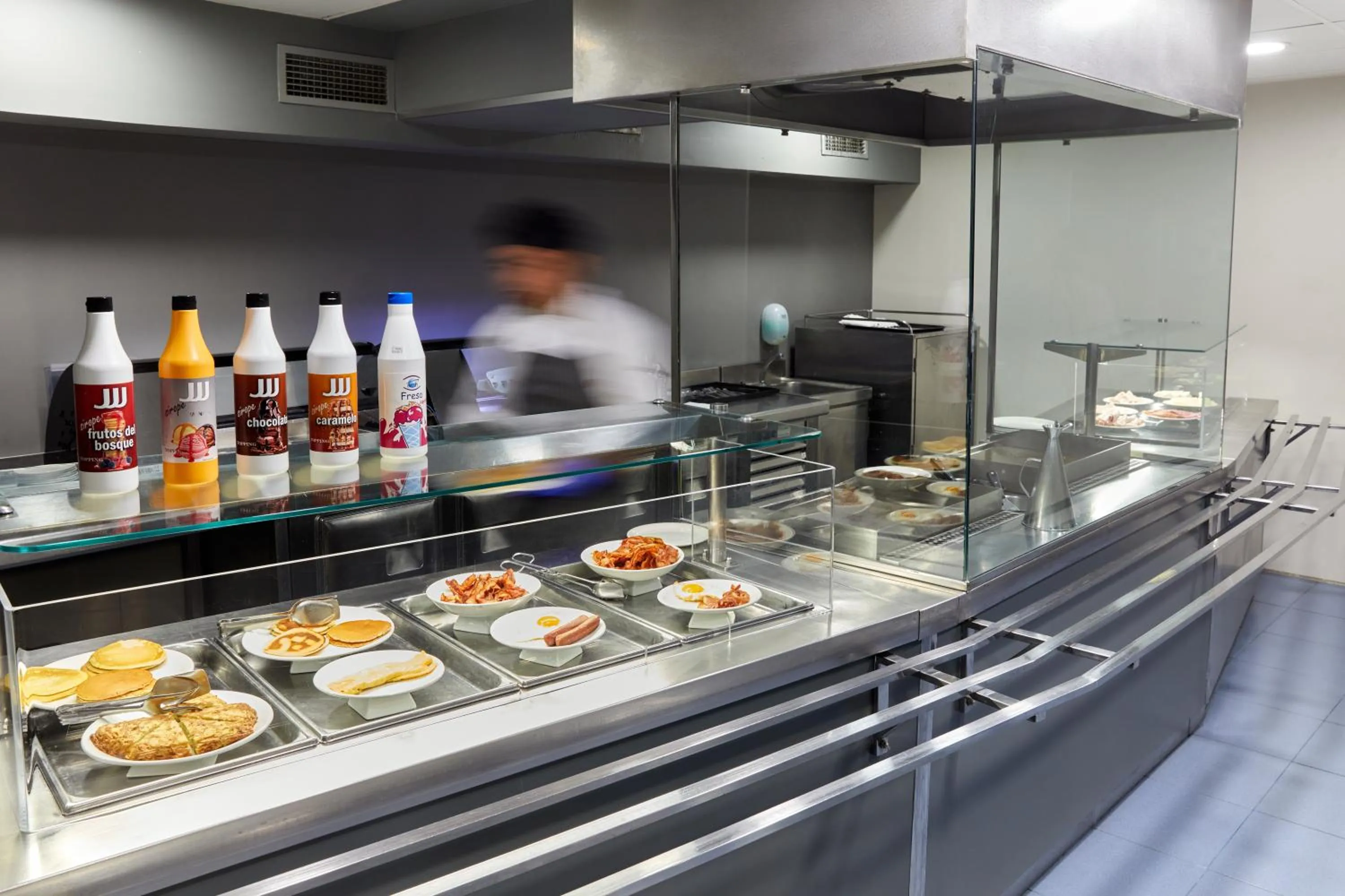 Breakfast in Olarain