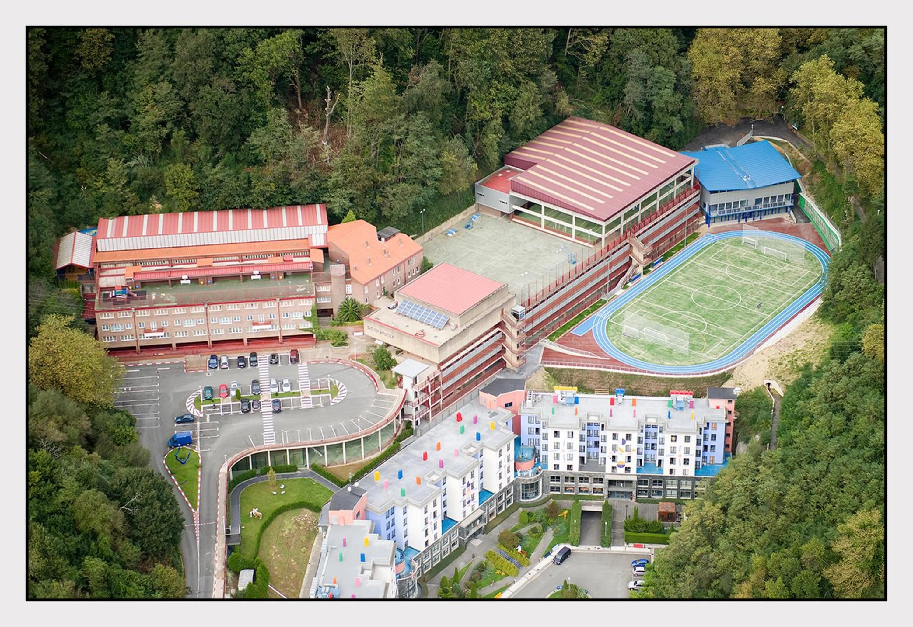 Bird's eye view in Olarain