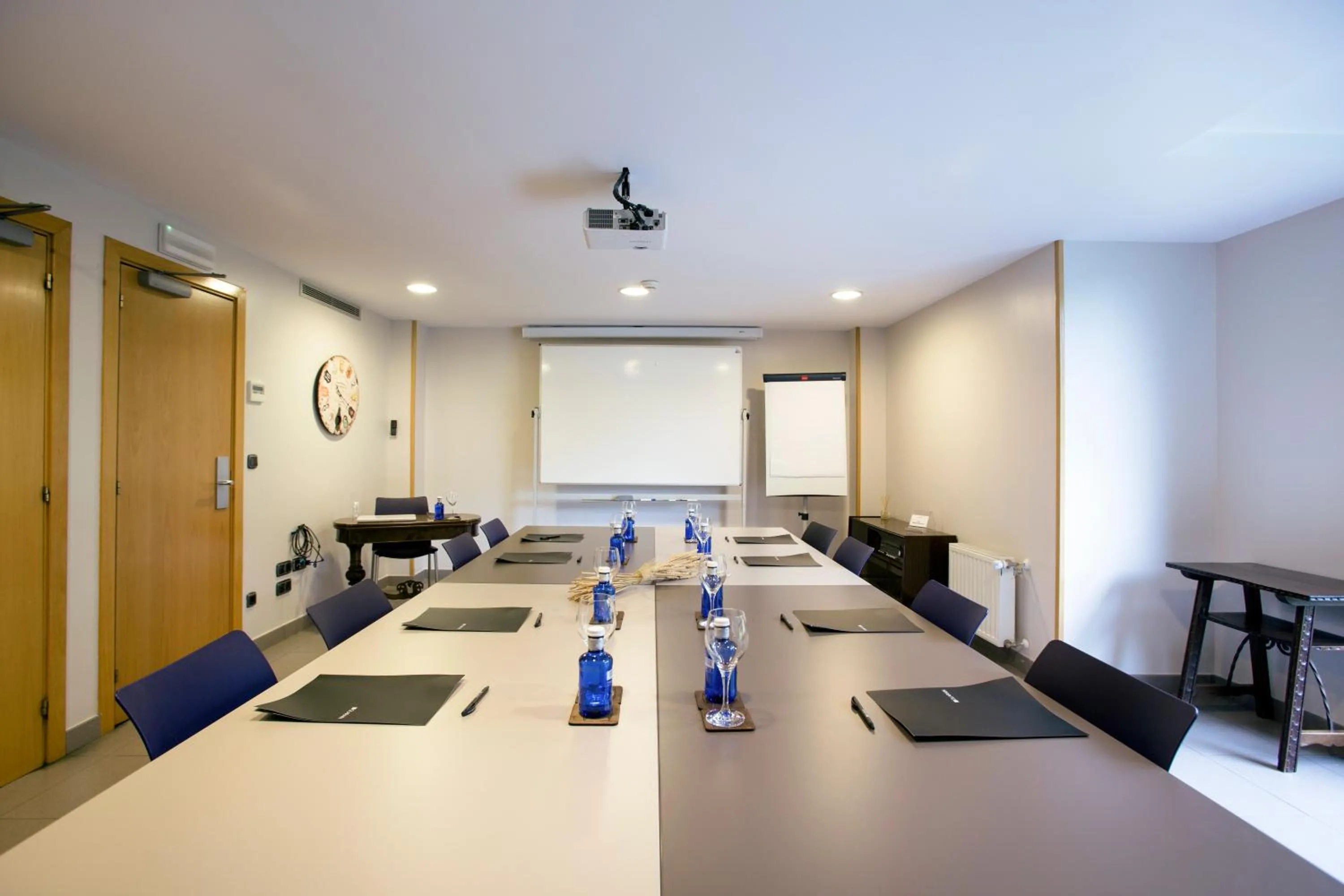 Meeting/conference room in Olarain