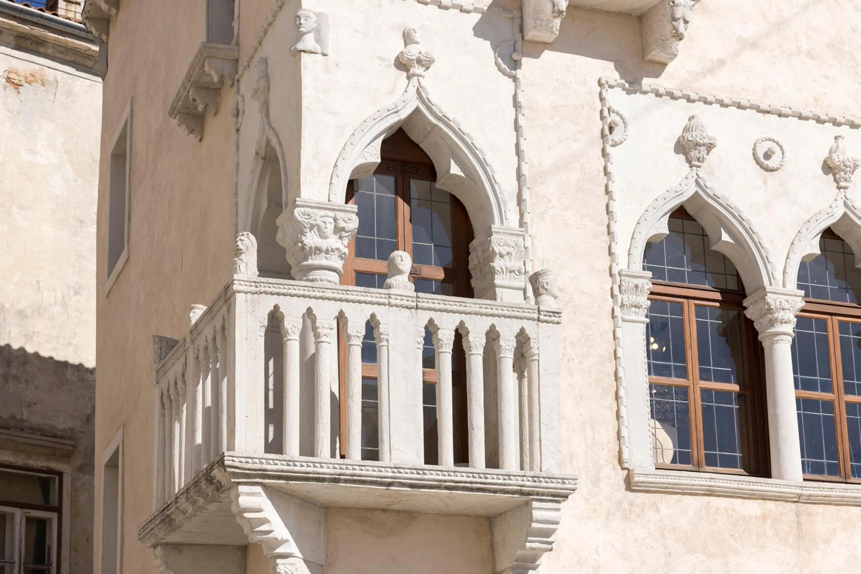 Property building in Benecanka Casa Veneziana Piran