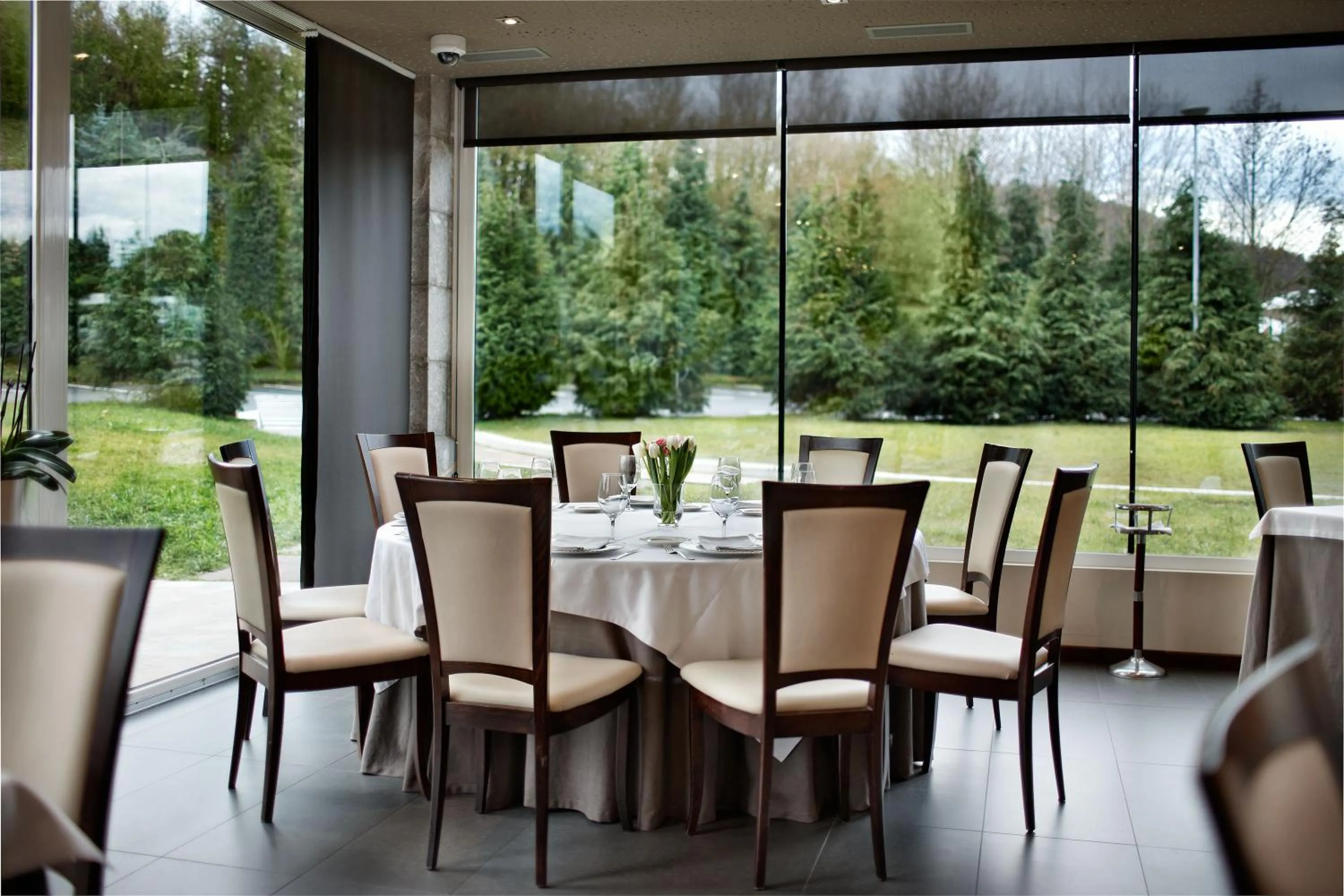 Restaurant/places to eat in Atalaia