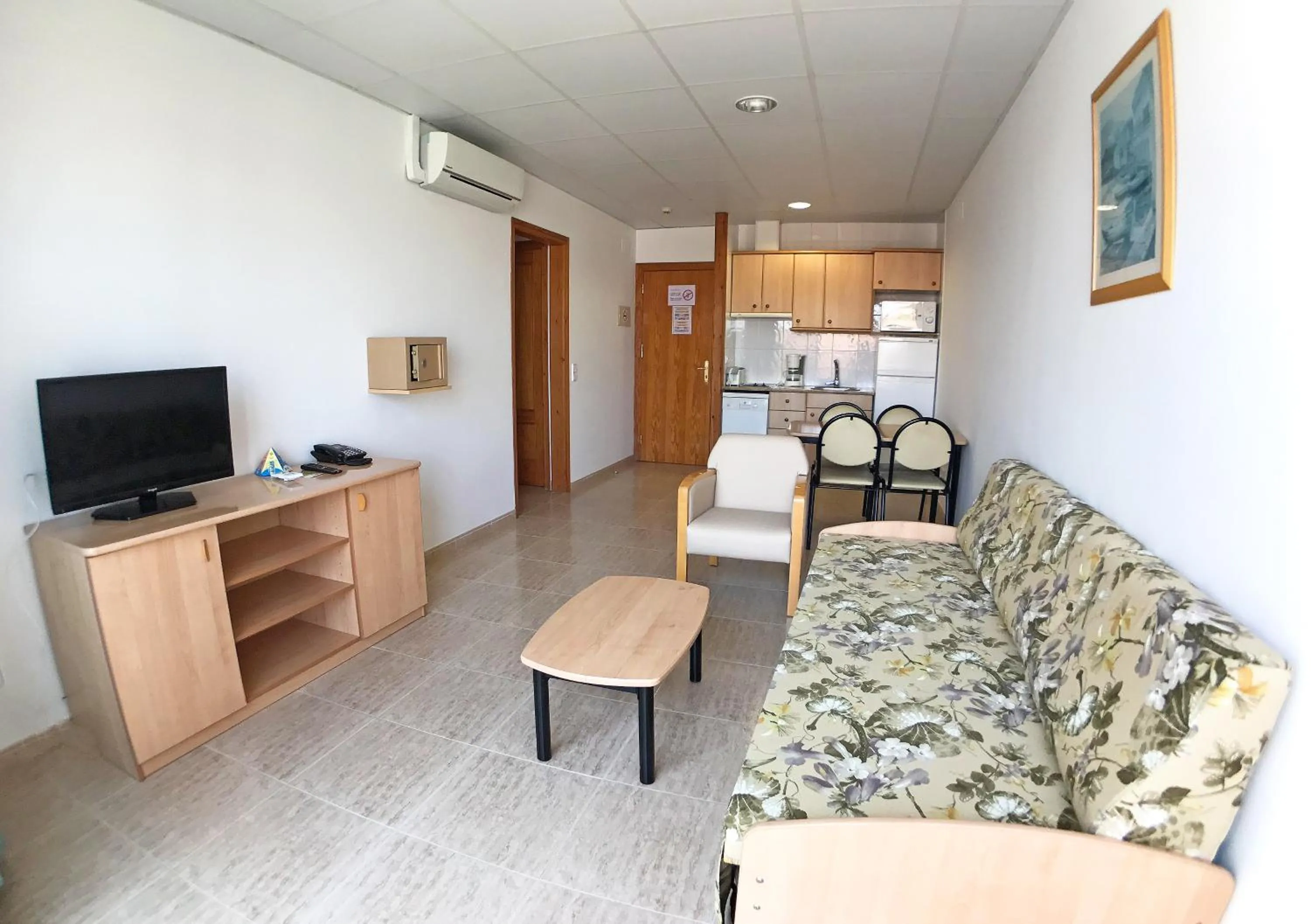 Seating area in Hotel Port-Bo