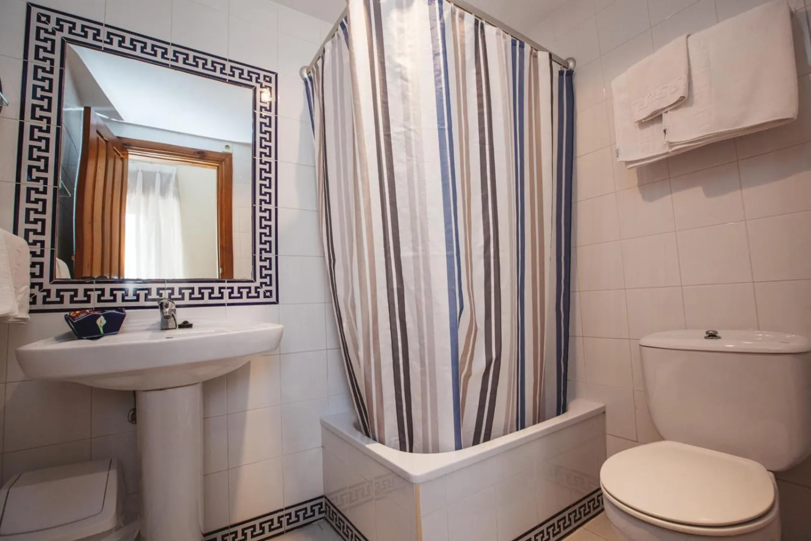 Bathroom in Hotel Rural El Molino