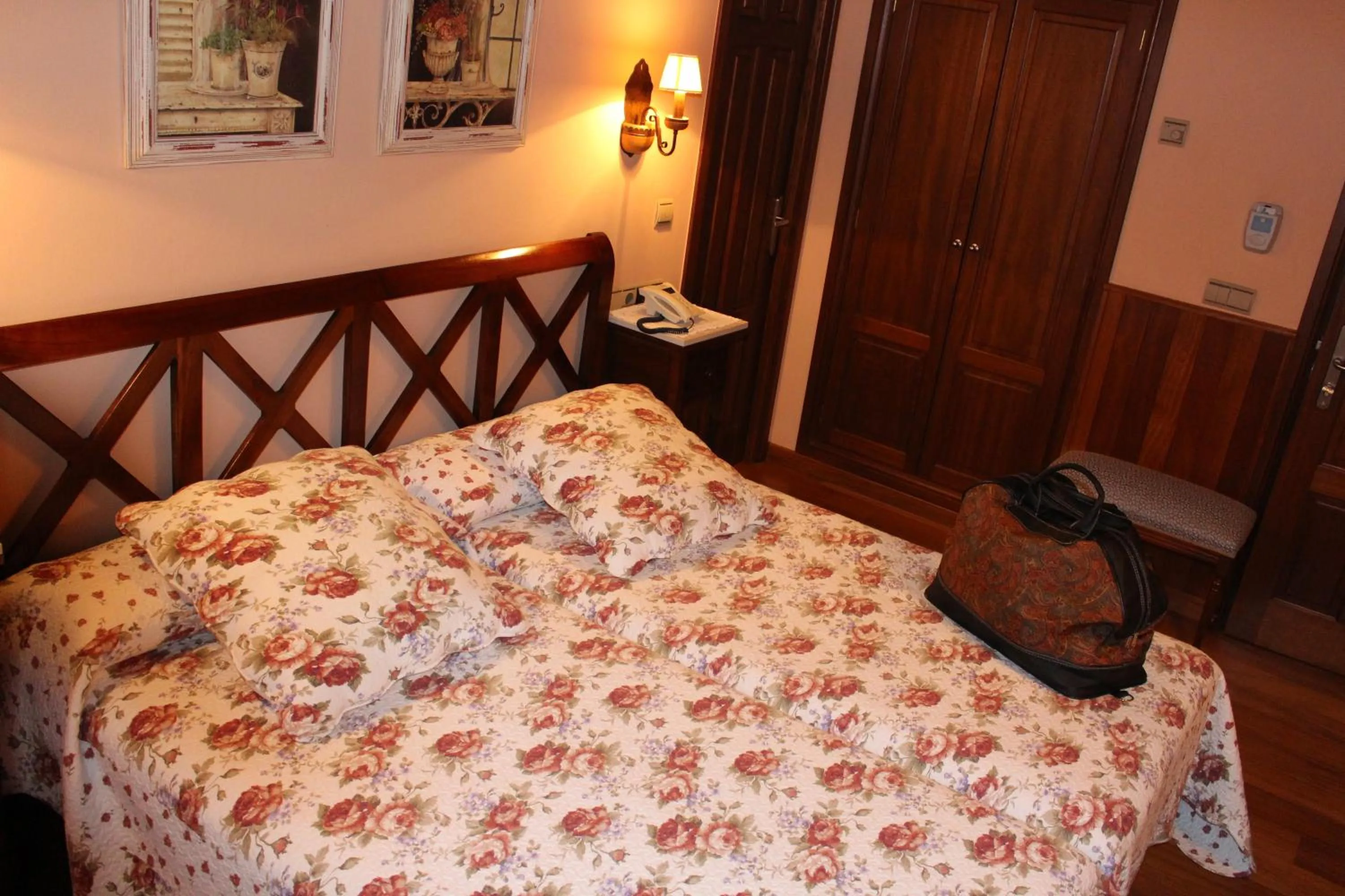 Bedroom, Bed in Hotel Casa Prendes