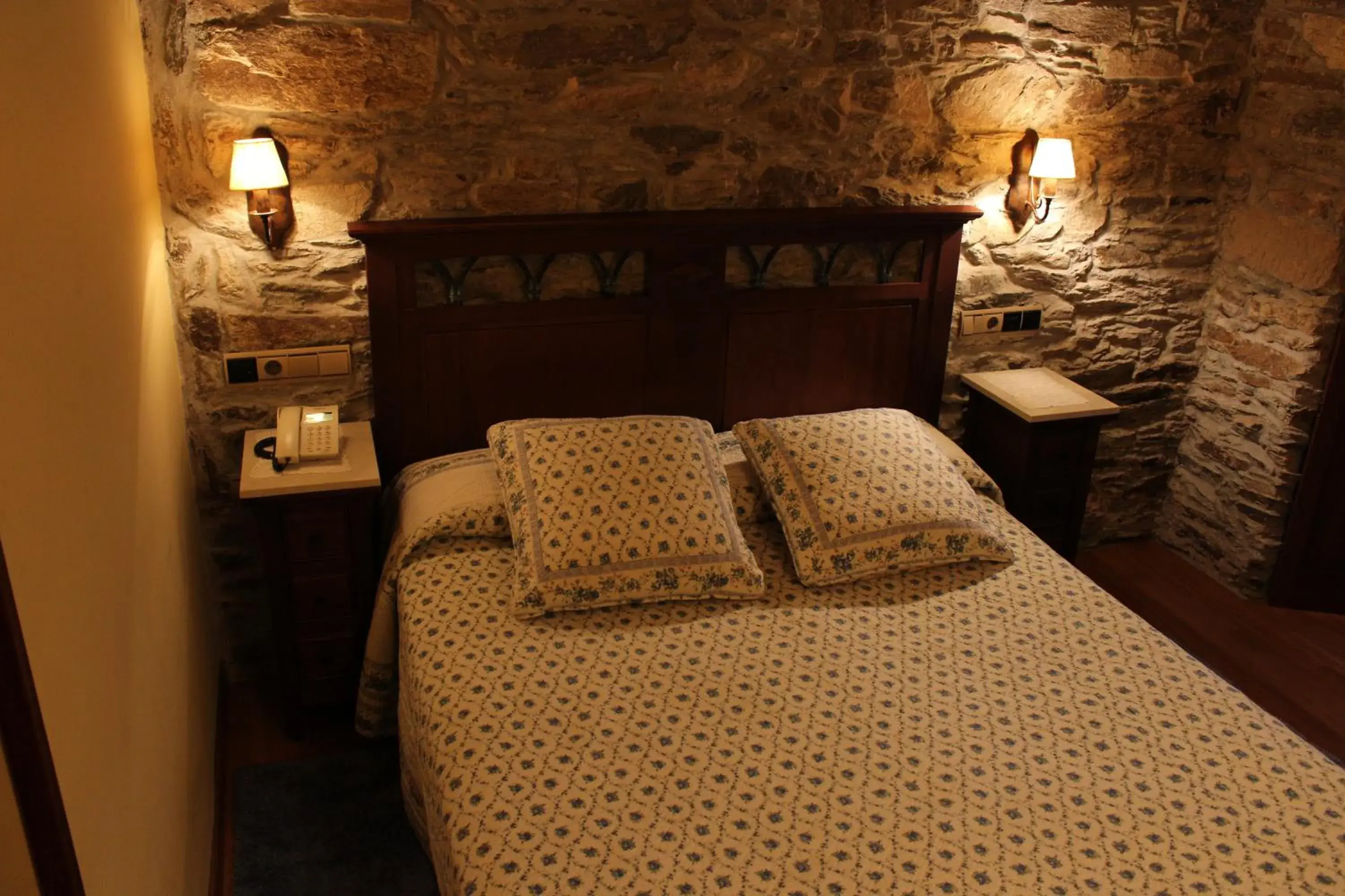 Double Room in Hotel Casa Prendes Double Room in Hotel Casa Prendes