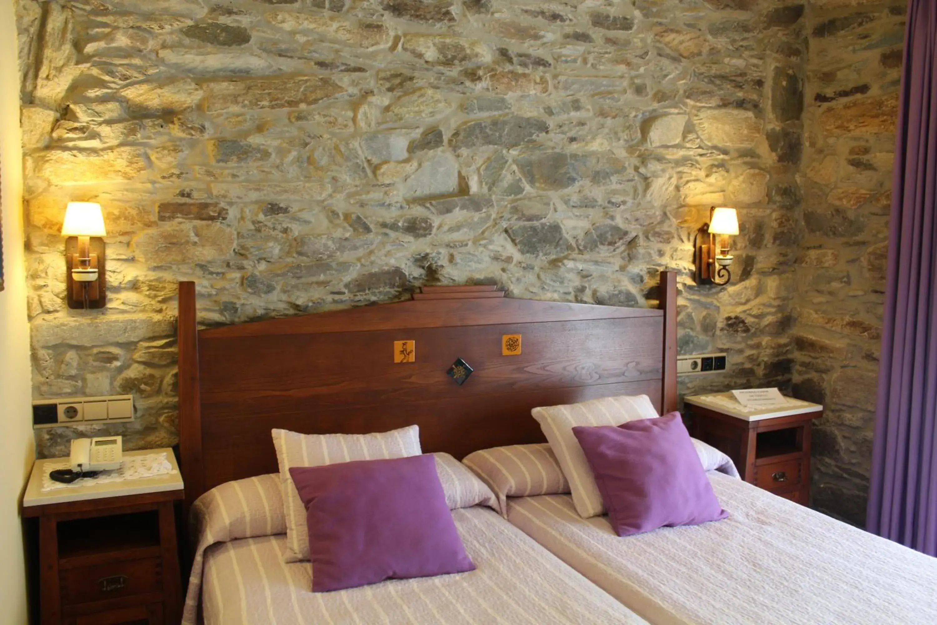 Twin Room in Hotel Casa Prendes Twin Room in Hotel Casa Prendes