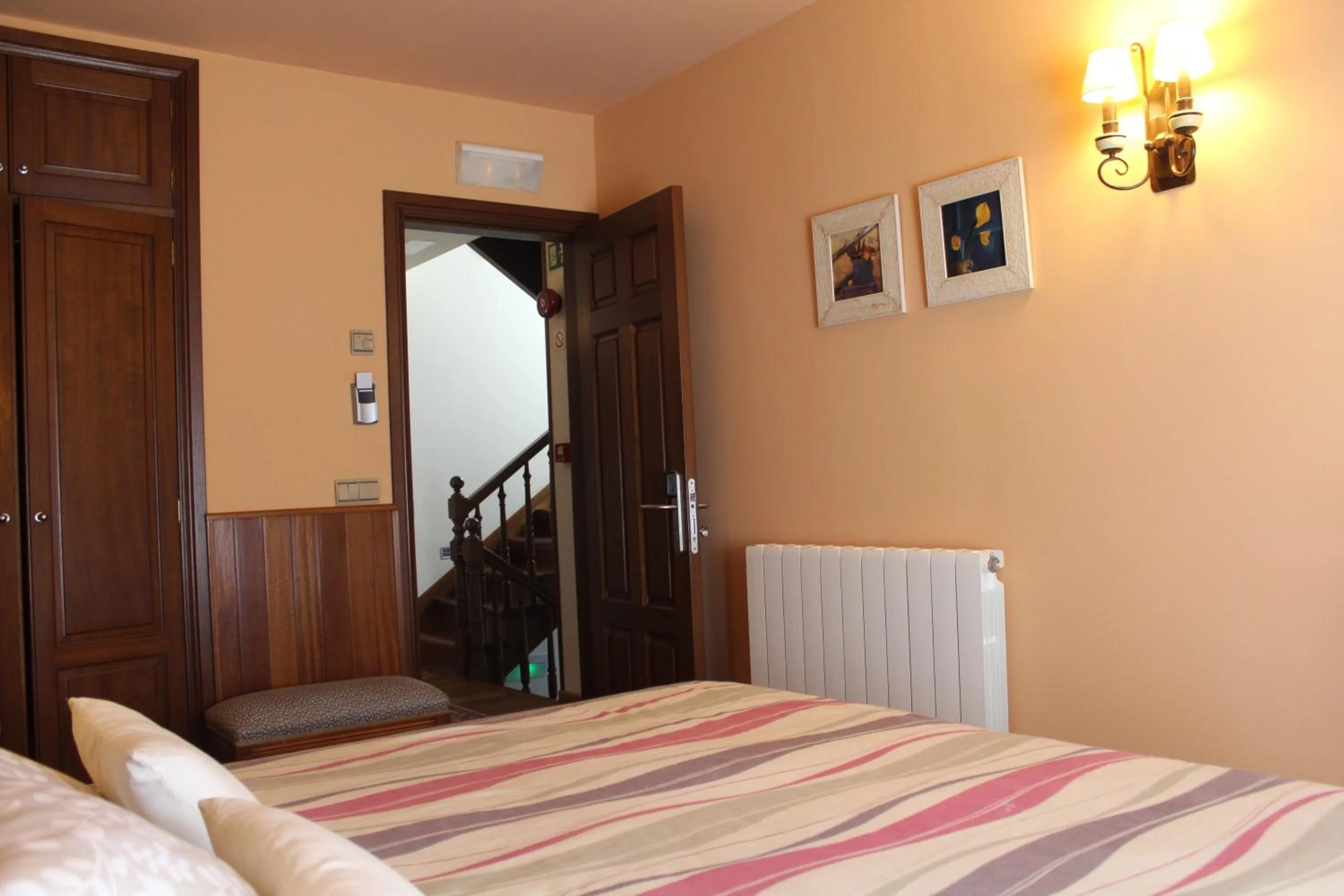 Photo of the whole room, Bed in Hotel Casa Prendes