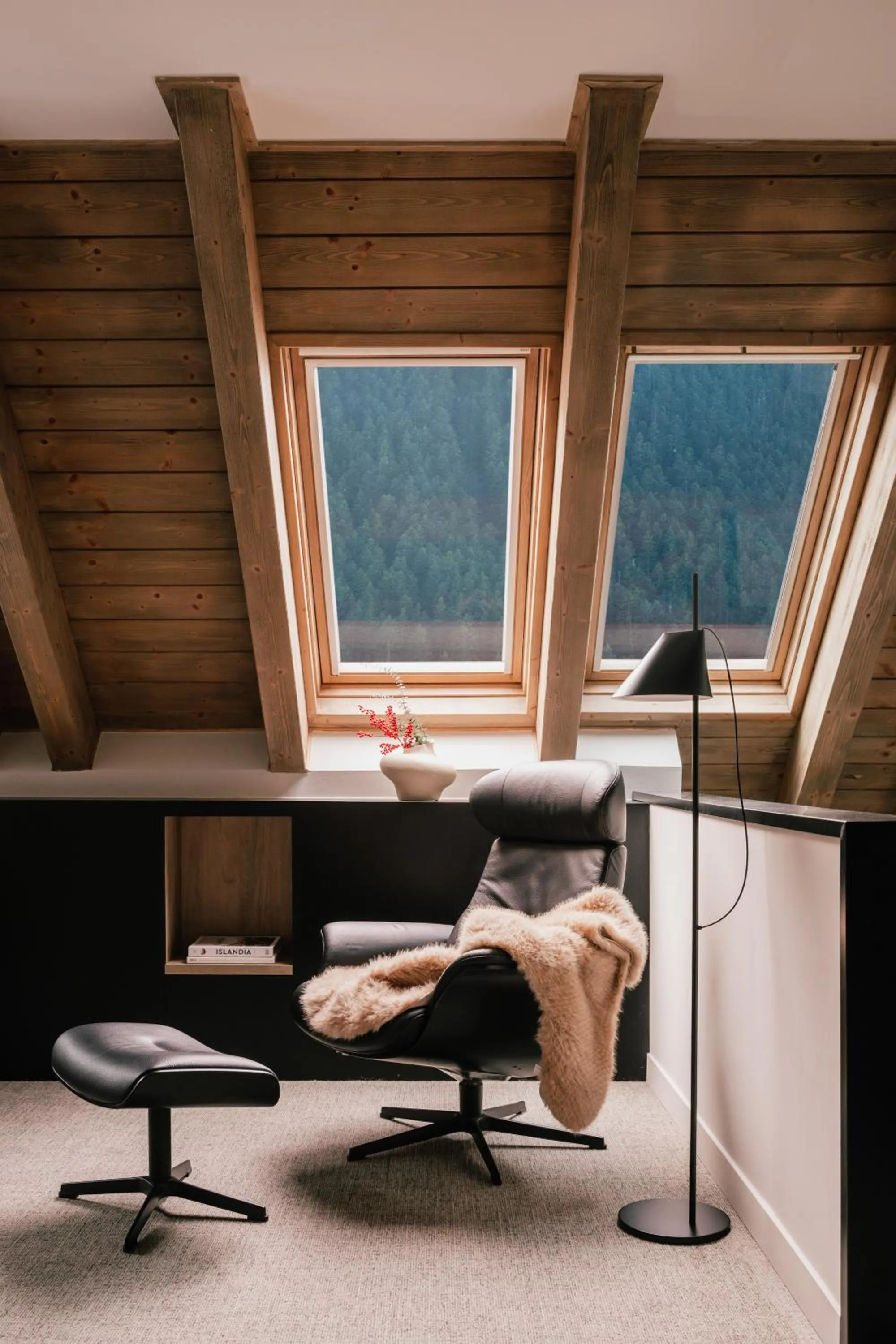 Living room in MIM Baqueira Member of Melia Collection