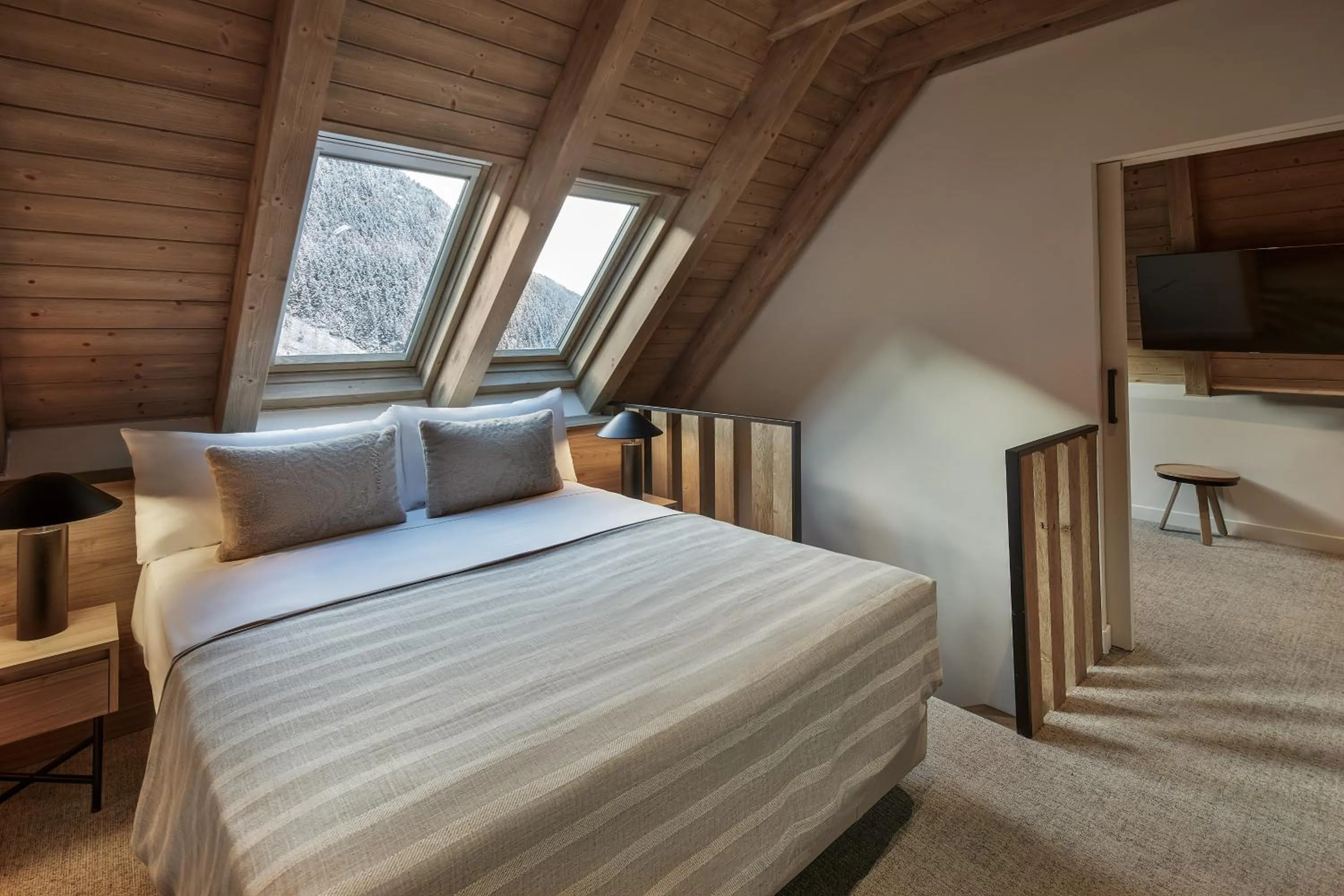 Bed in MIM Baqueira Member of Melia Collection