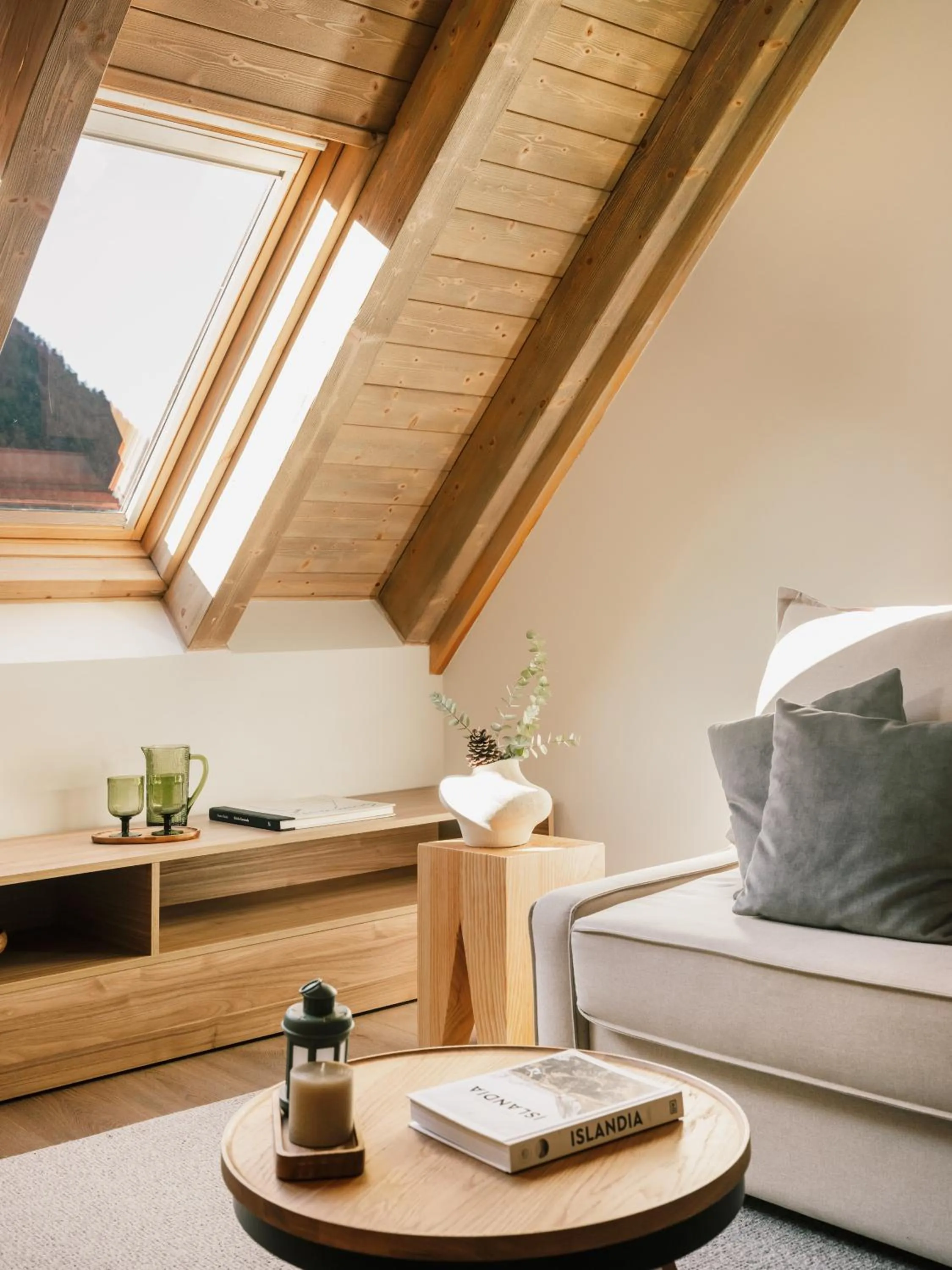 Living room in MIM Baqueira Member of Melia Collection