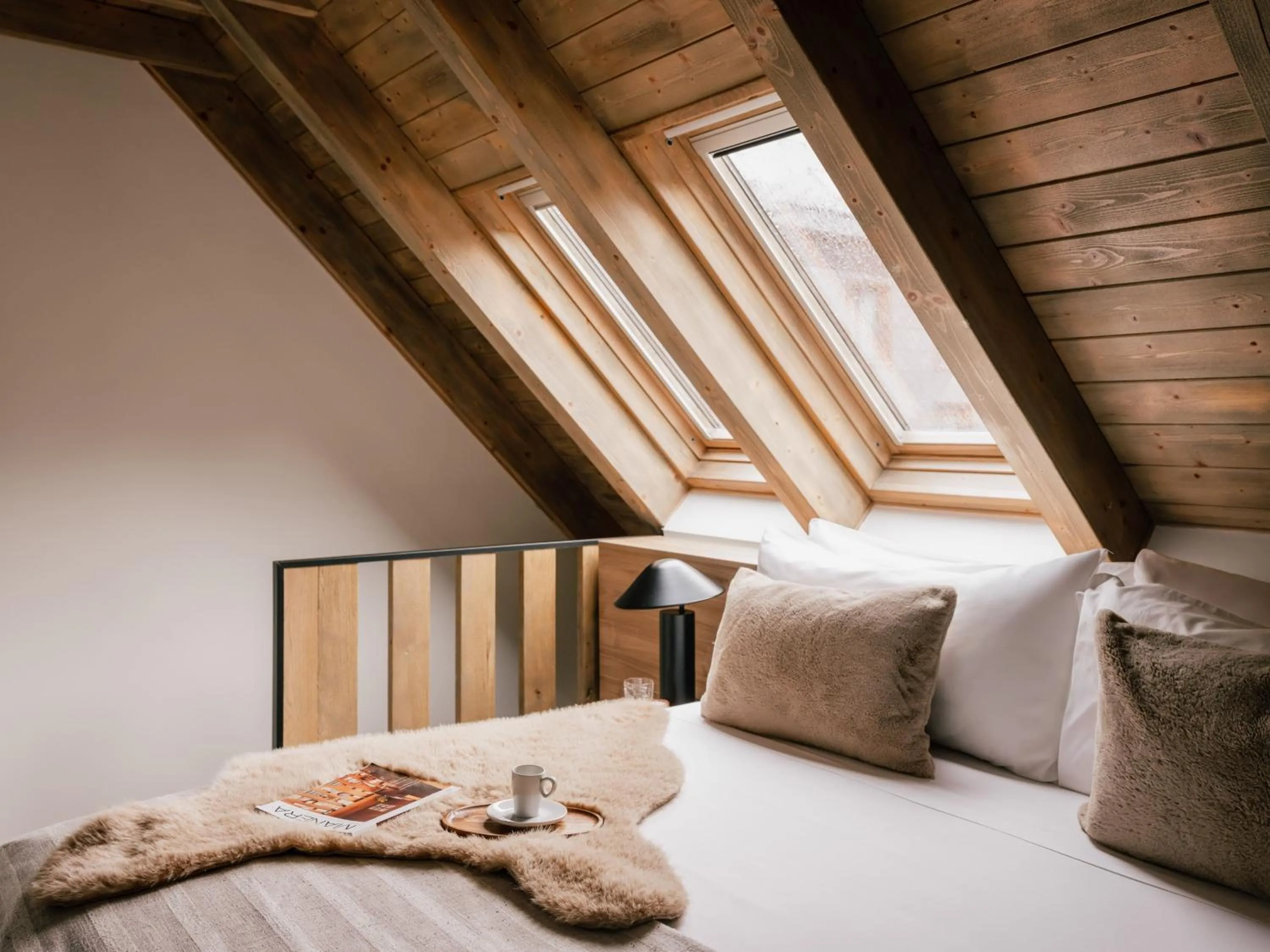 Property building, Bed in MiM Baqueira Meliá Collection