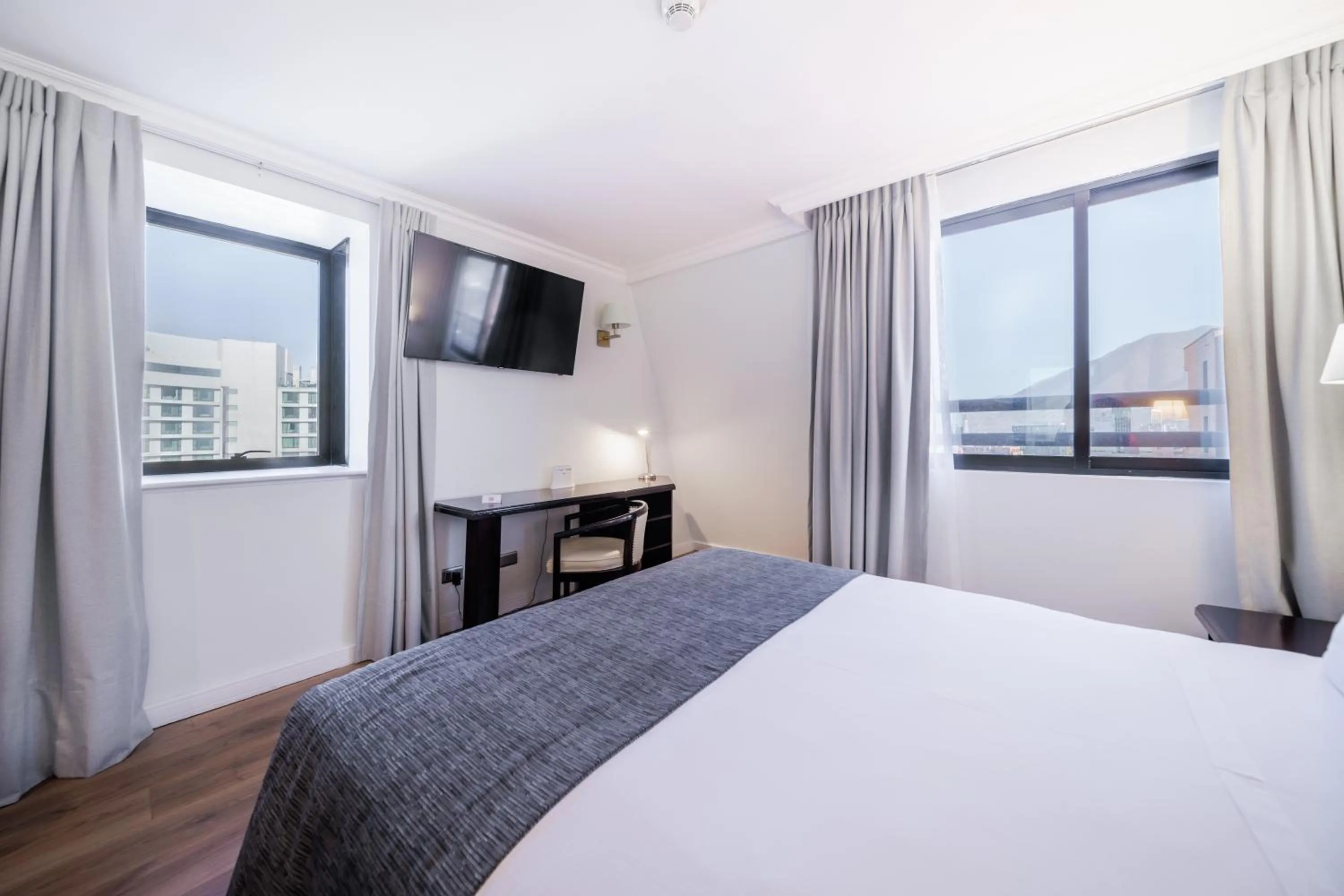 Other, Bed in Wyndham Garden Santiago Kennedy