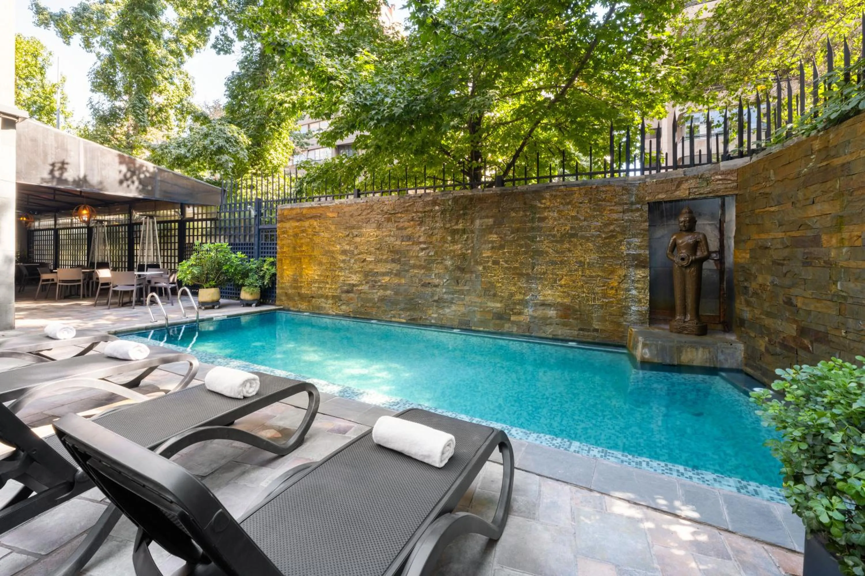 Pool view in Wyndham Garden Santiago Kennedy