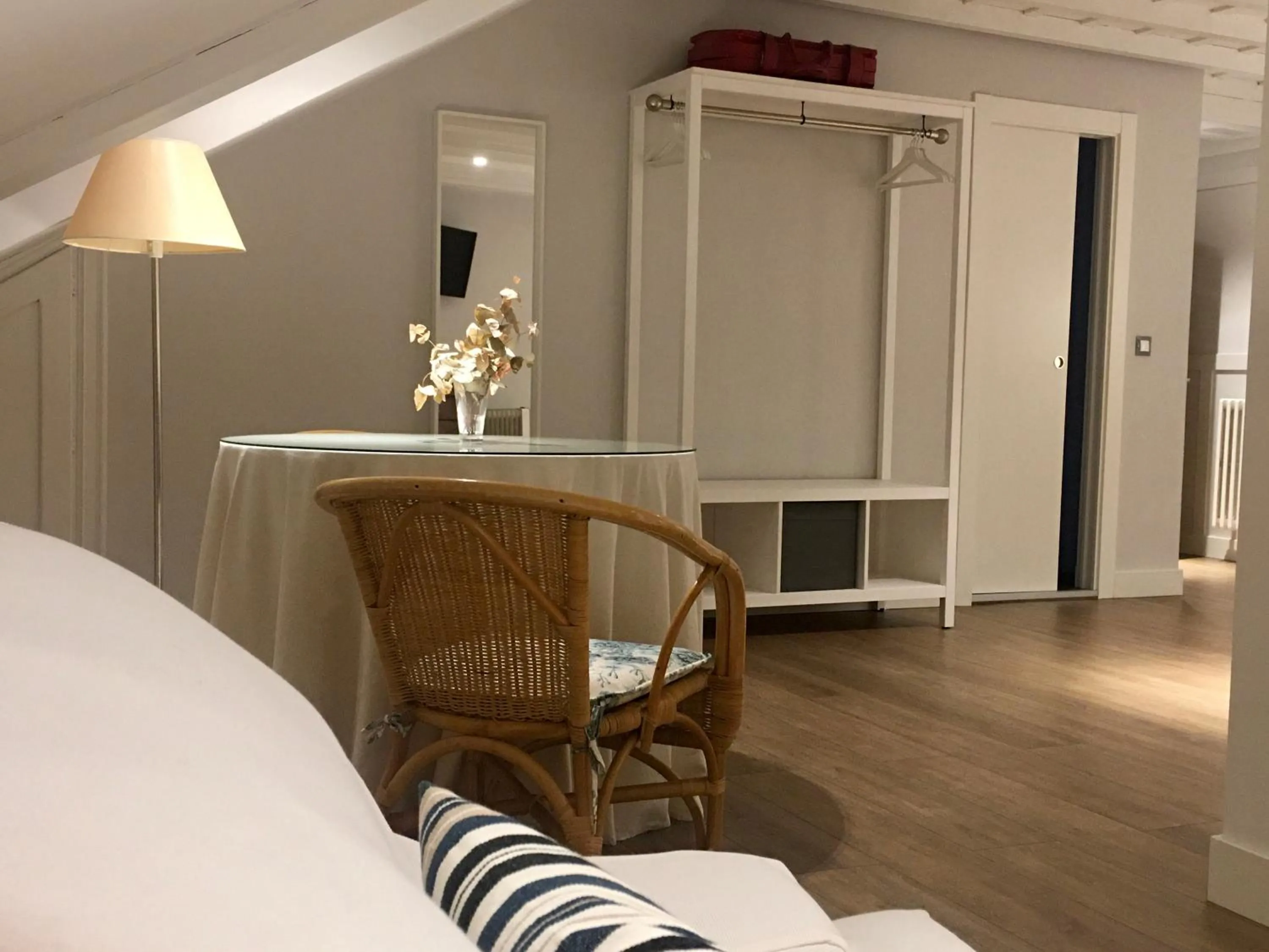 Bed in Hotel Valdecoro