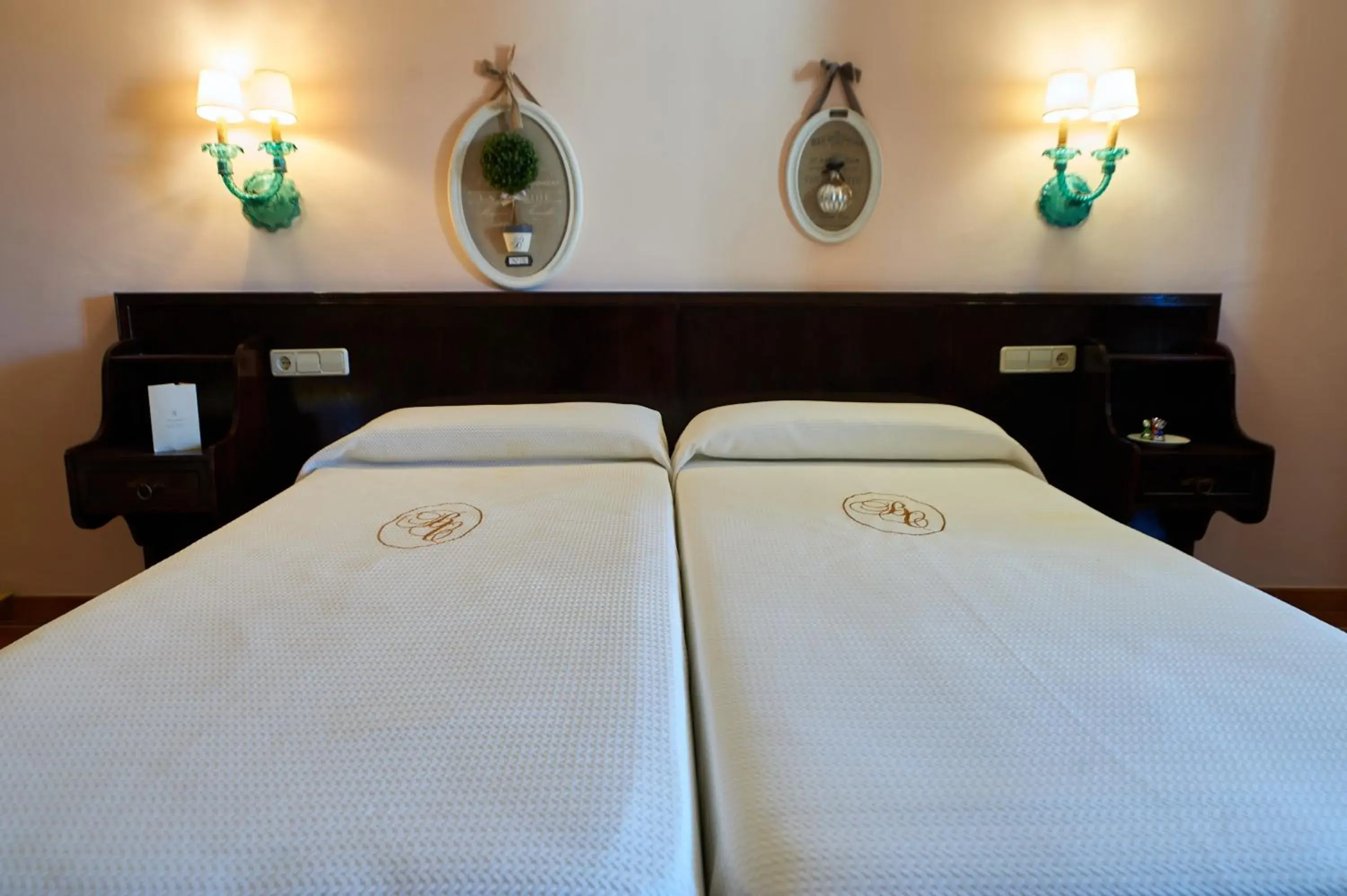 Bedroom, Bed in Hotel Bahia Bedroom, Bed in Hotel Bahia