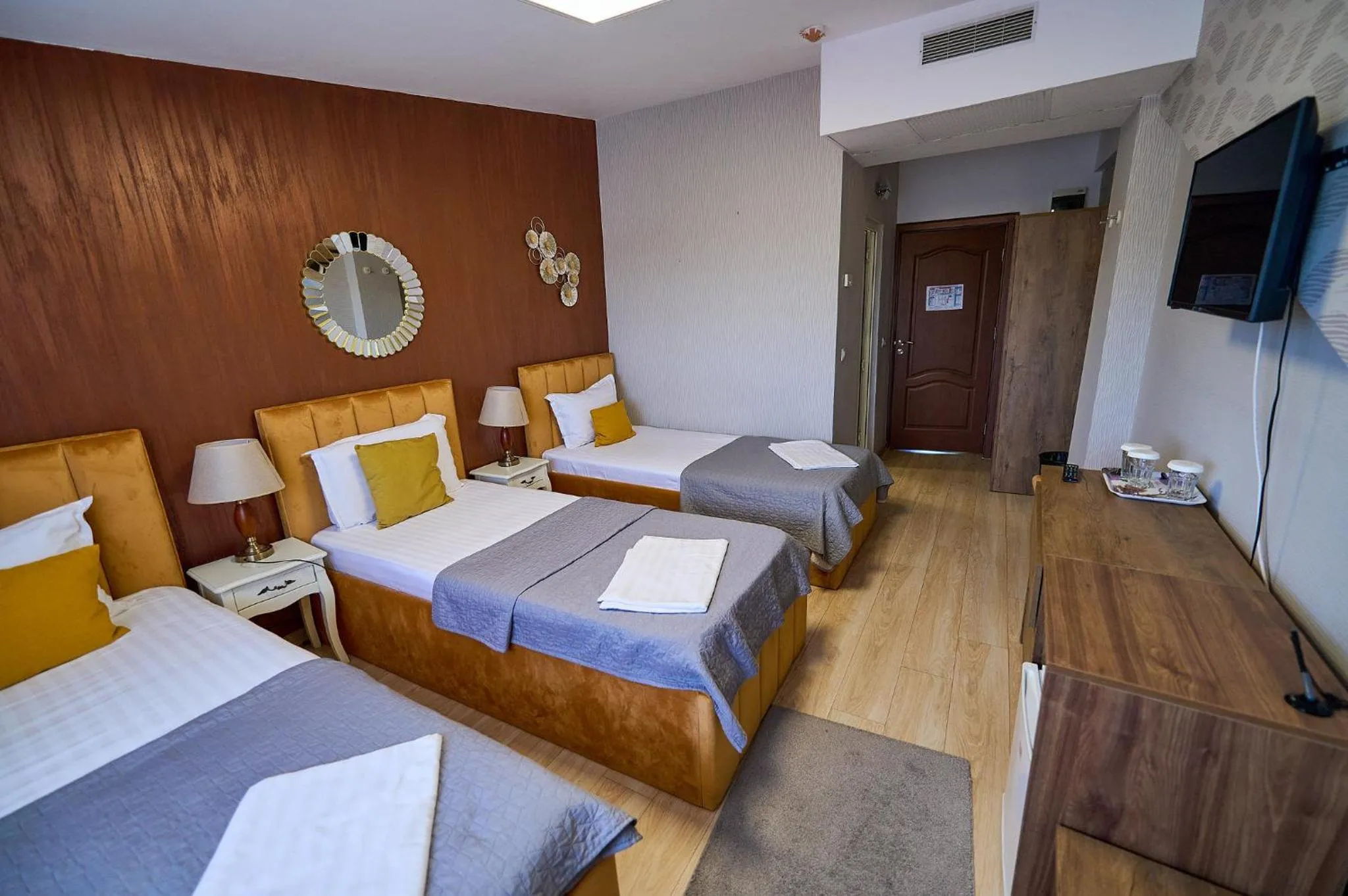 Bed in Hotel Evianne Boutique