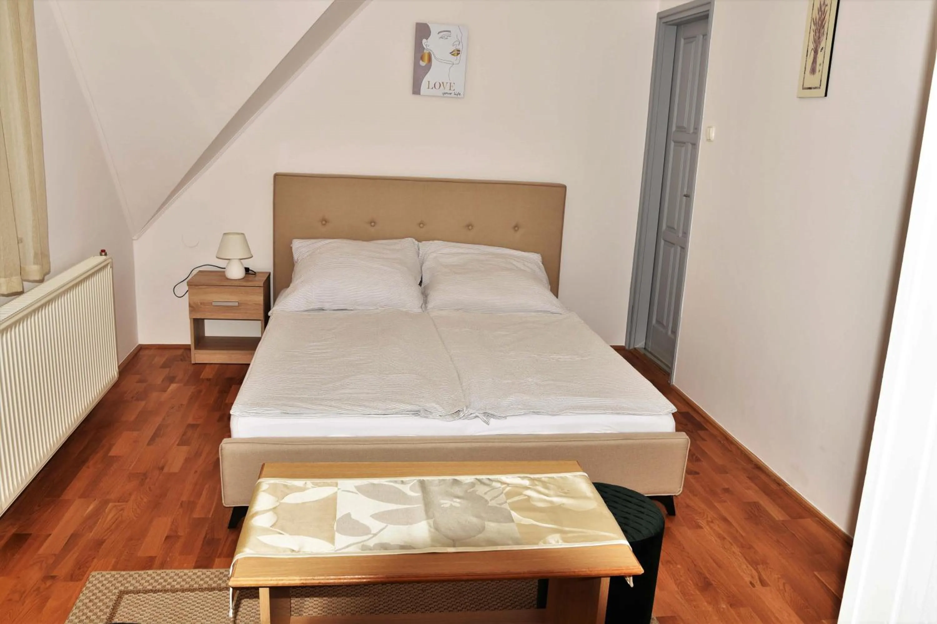 Bedroom, Bed in Ludika Vendégház