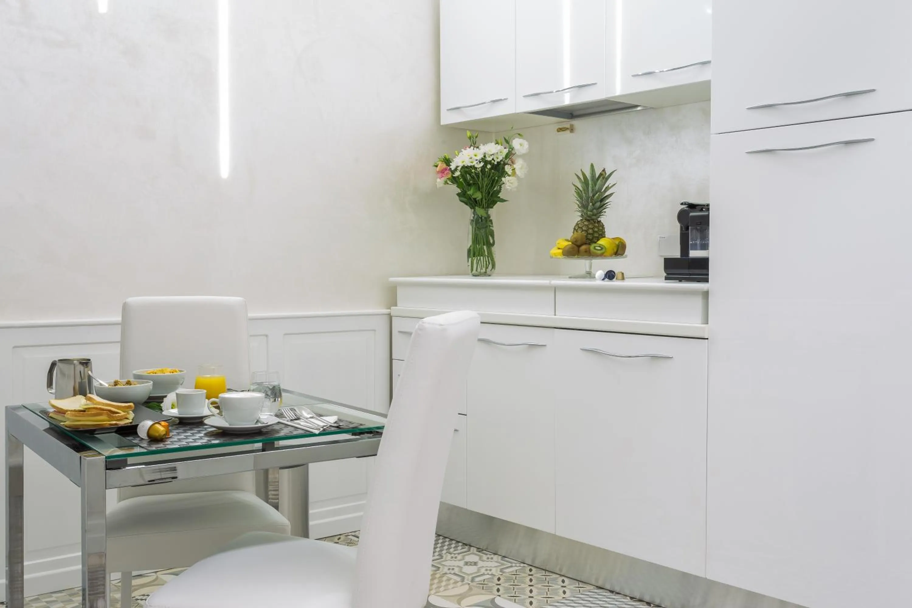 Food and drinks in Hub Pantheon