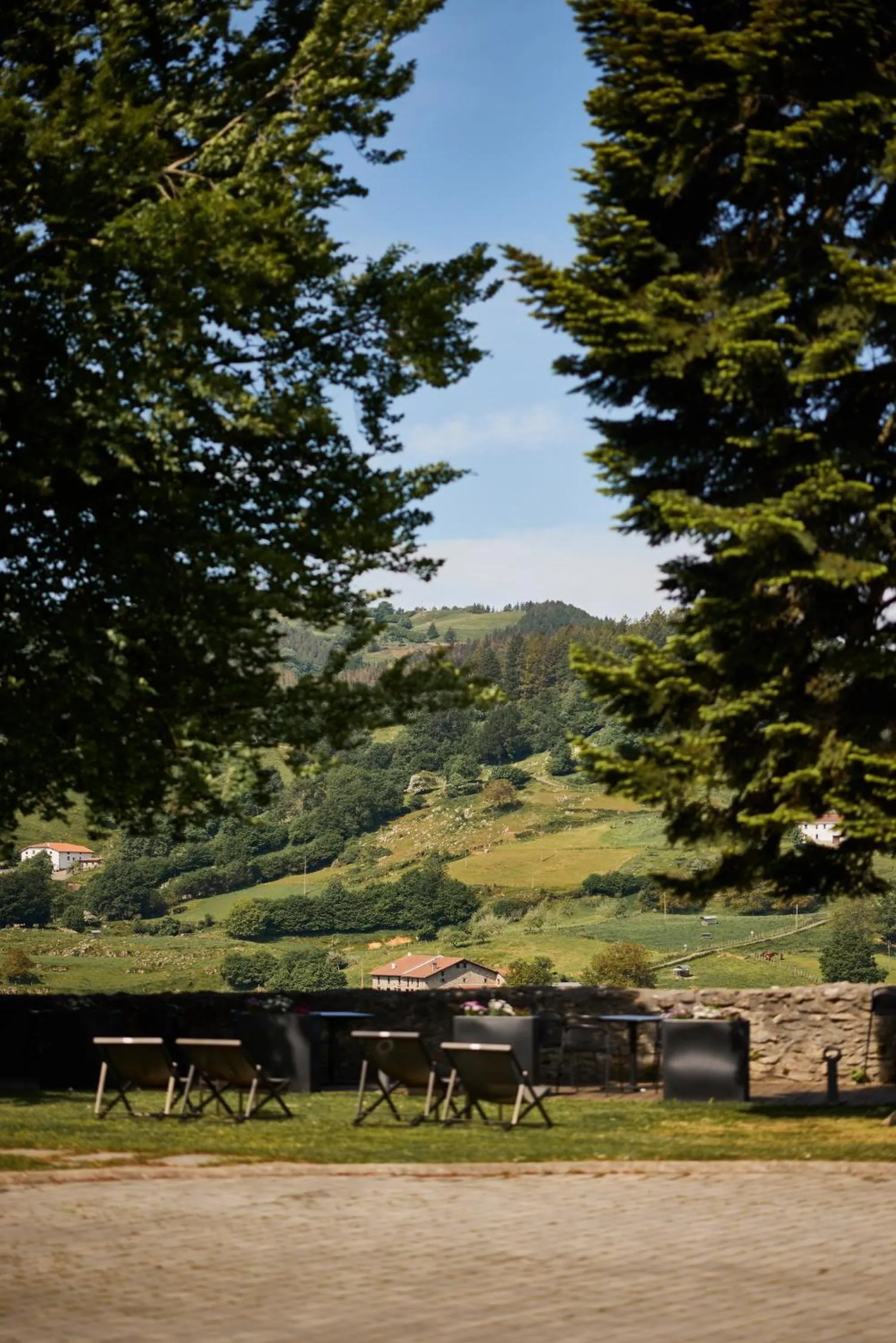Garden in Iriarte Jauregia Hotel