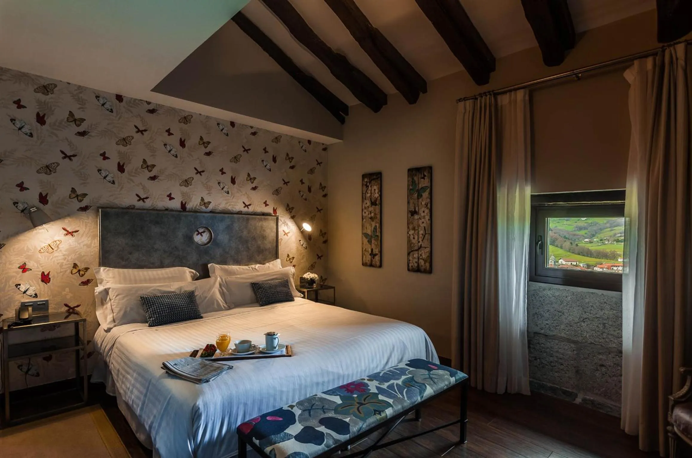 Bed in Iriarte Jauregia Hotel