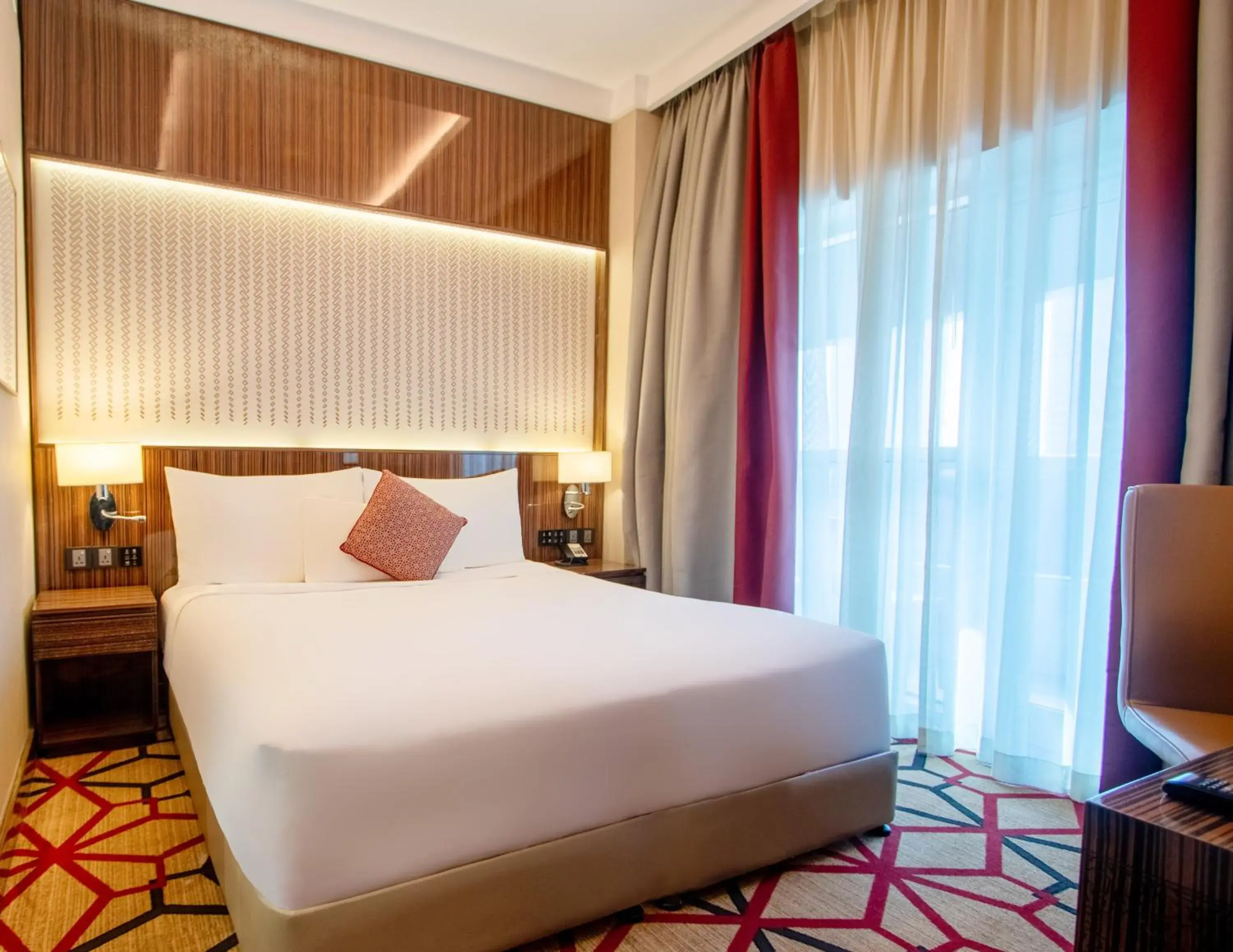 Bedroom, Bed in Naumi Hotel Dubai - formerly dusitD2 Kenz Bedroom, Bed in Naumi Hotel Dubai - formerly dusitD2 Kenz