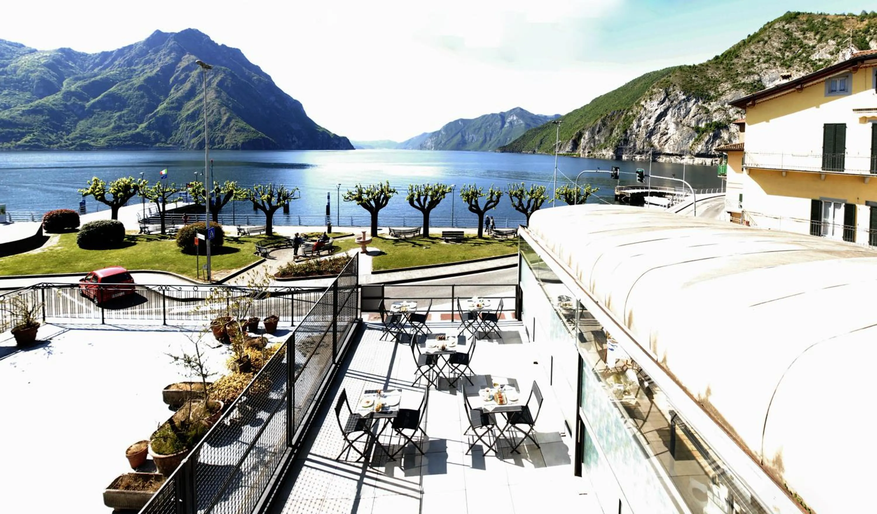 Natural landscape in Iseo Lake - Rooms & Apartments