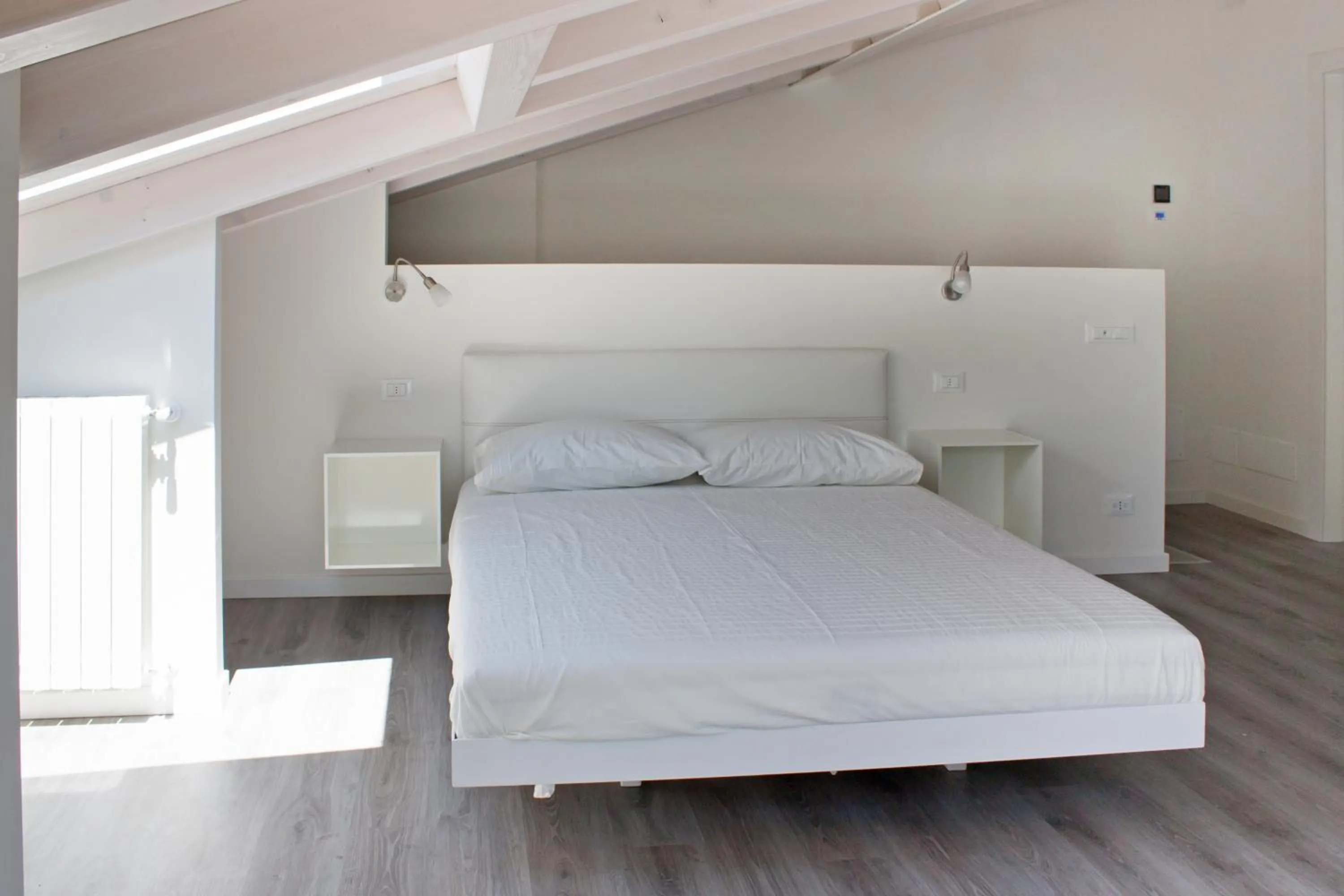 Bed in Iseo Lake - Rooms & Apartments