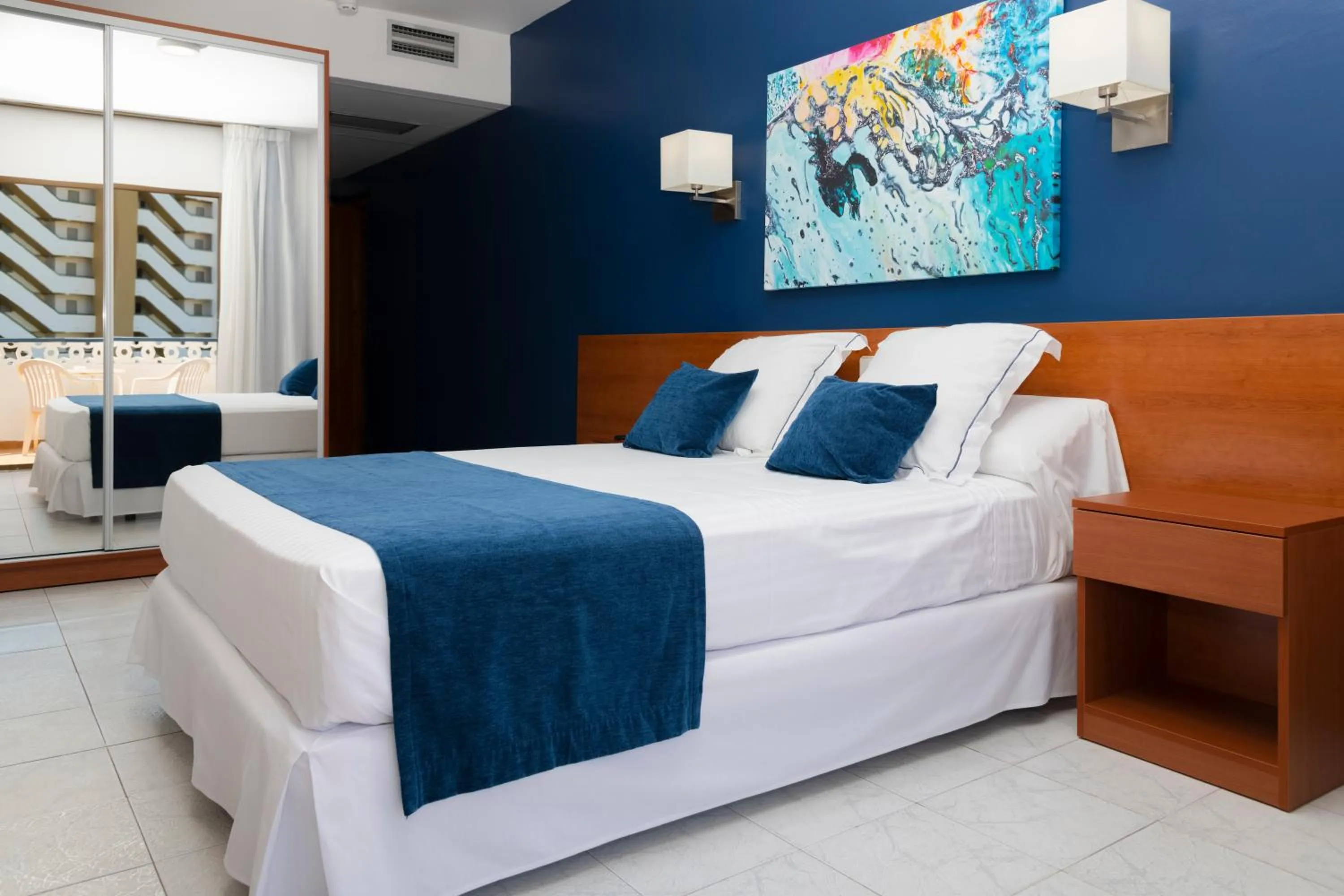 Photo of the whole room in Hotel Jaime I