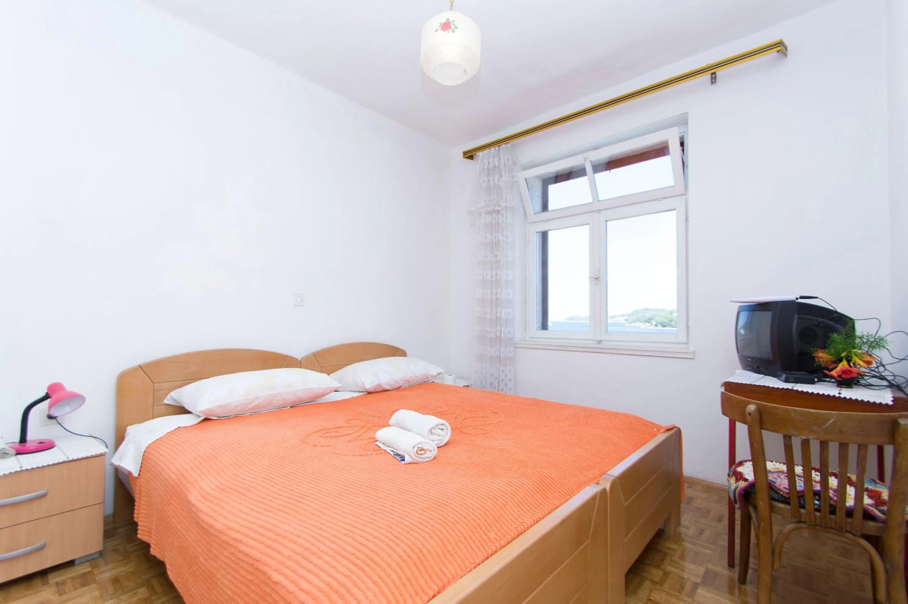 Bedroom, Bed in Sobe Andreis