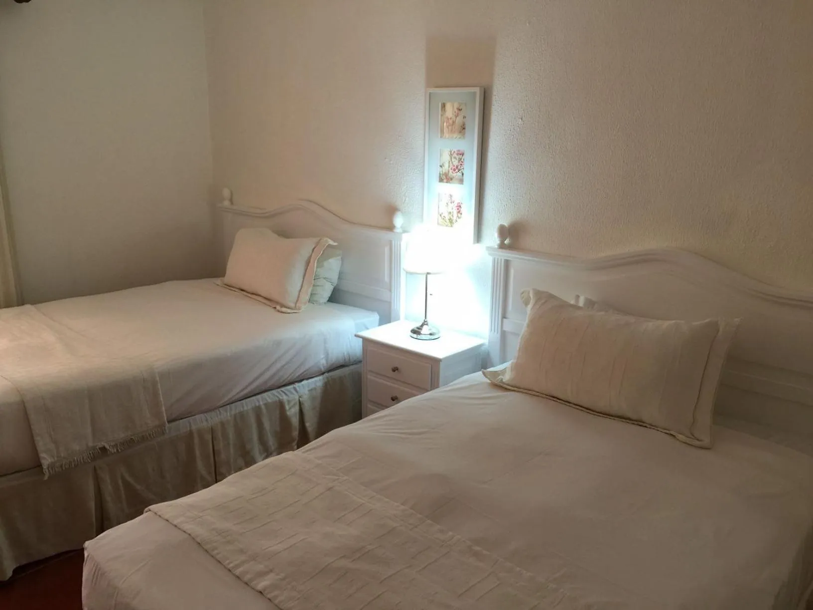 Bedroom, Bed in The Golf Suites