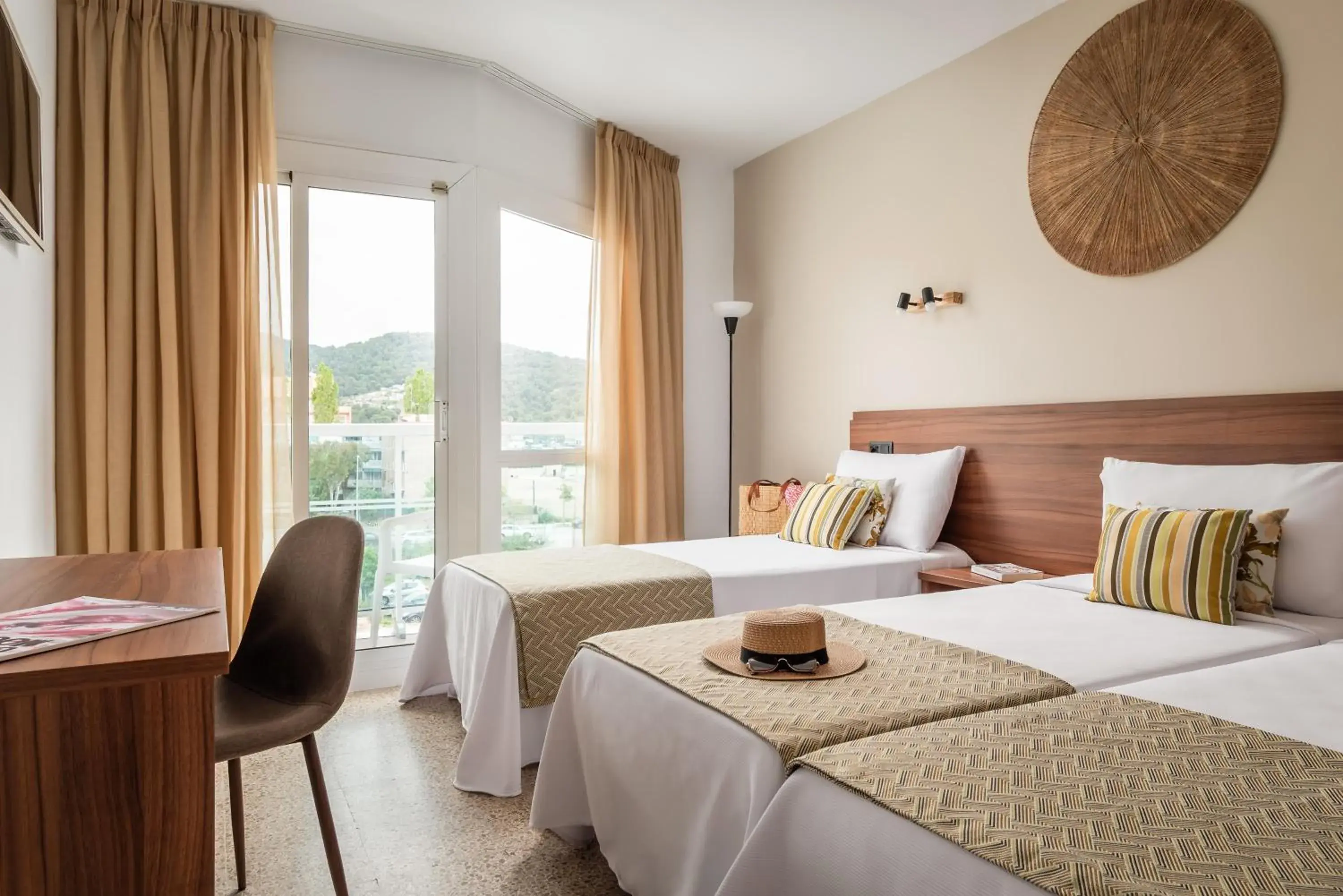 Photo of the whole room, Bed in ALEGRIA Cartago Nova Photo of the whole room, Bed in ALEGRIA Cartago Nova