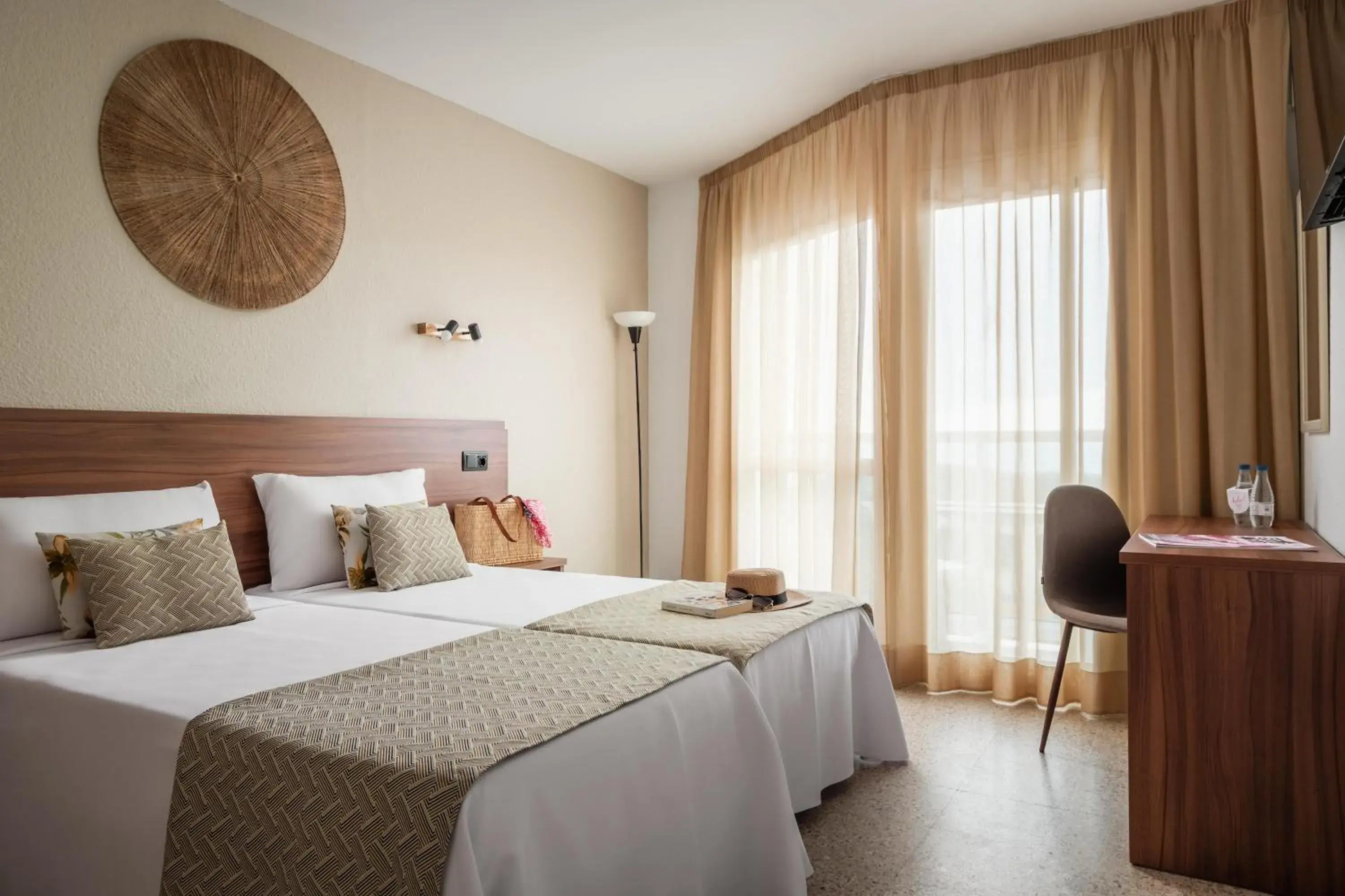 Photo of the whole room, Bed in ALEGRIA Cartago Nova Photo of the whole room, Bed in ALEGRIA Cartago Nova