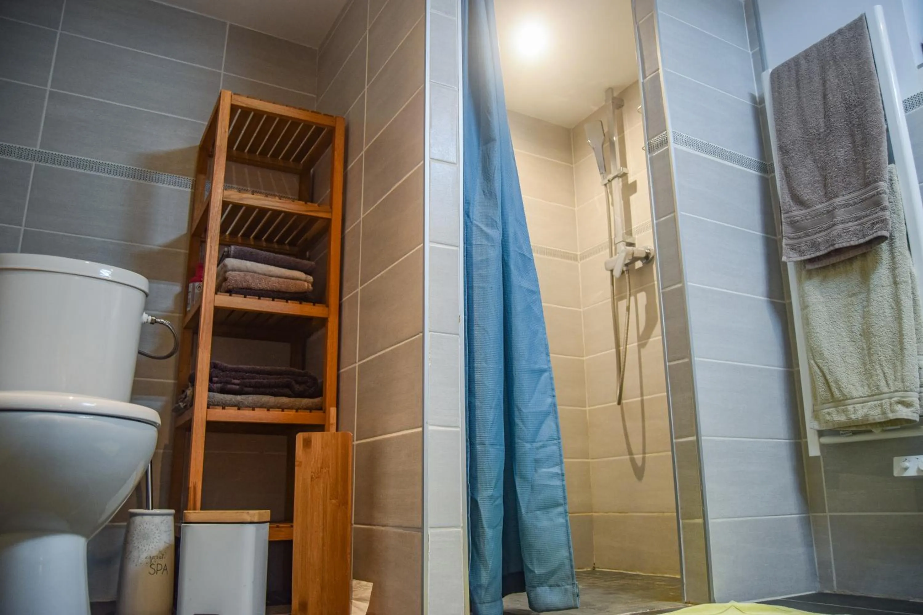 Bathroom in Saumur Loire Chambres et Gîte