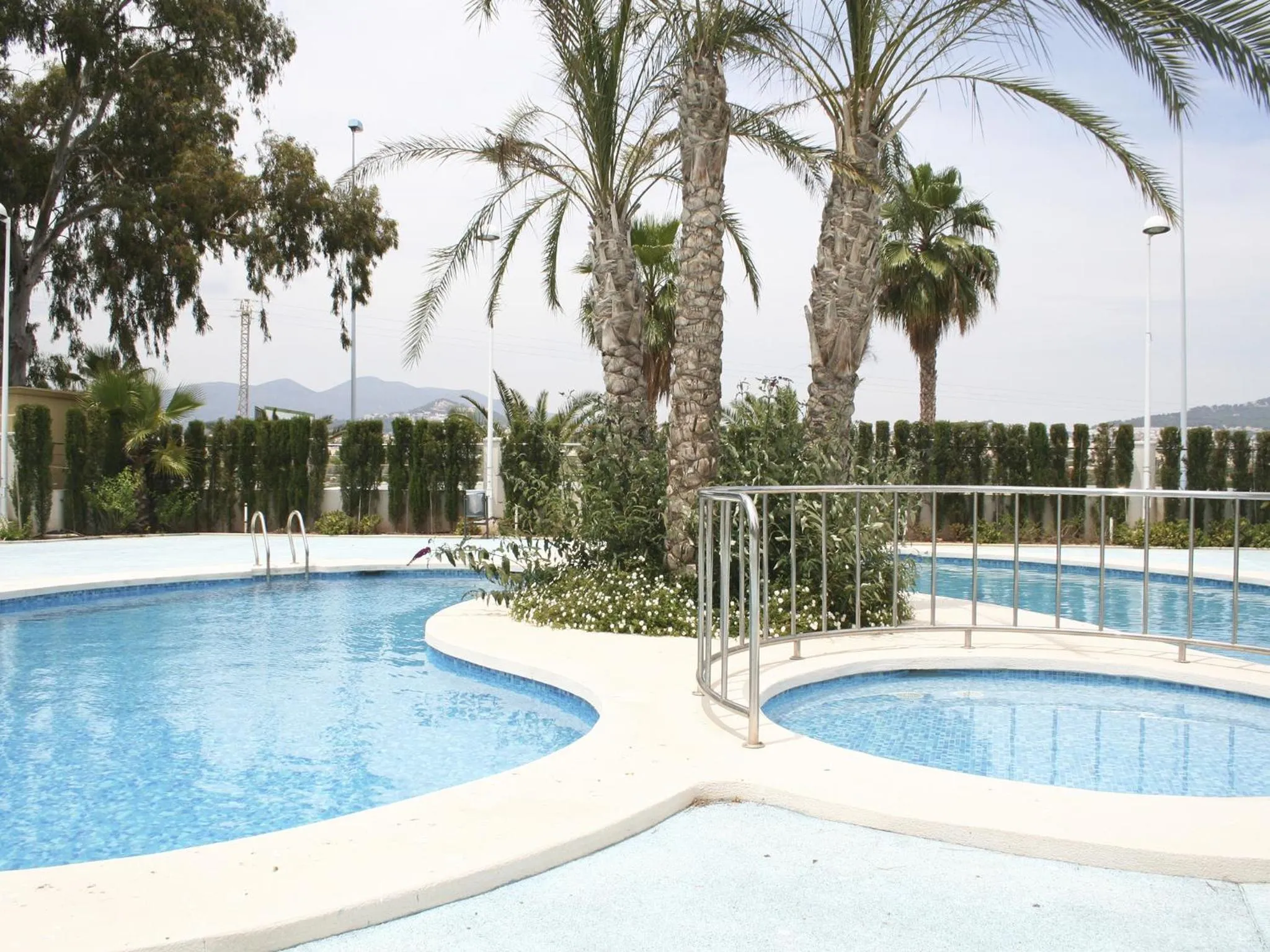 Swimming pool in Apartamentos Larimar Unitursa