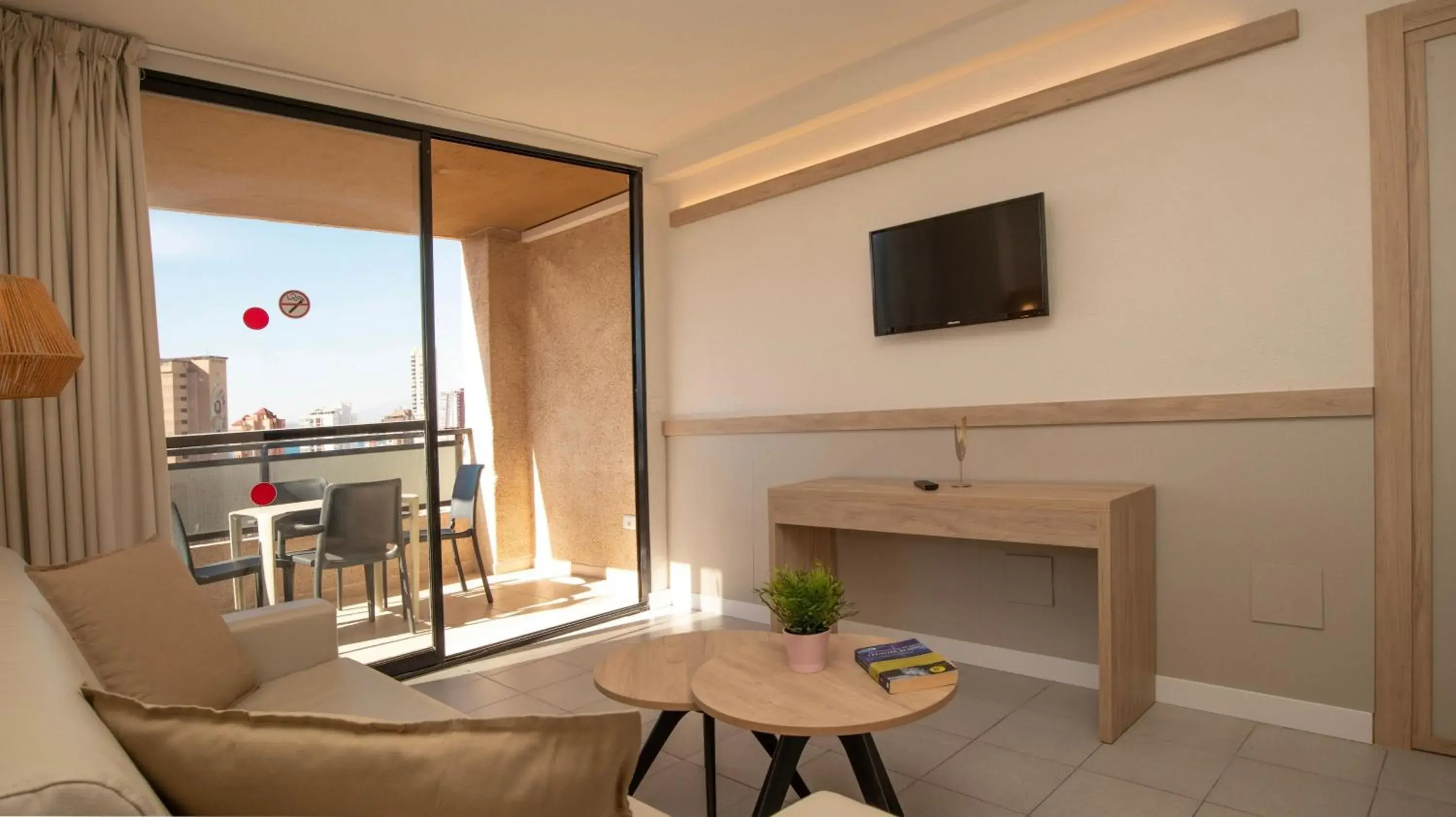 Dynastic Rooms Apartments Dynastic Rooms Apartments