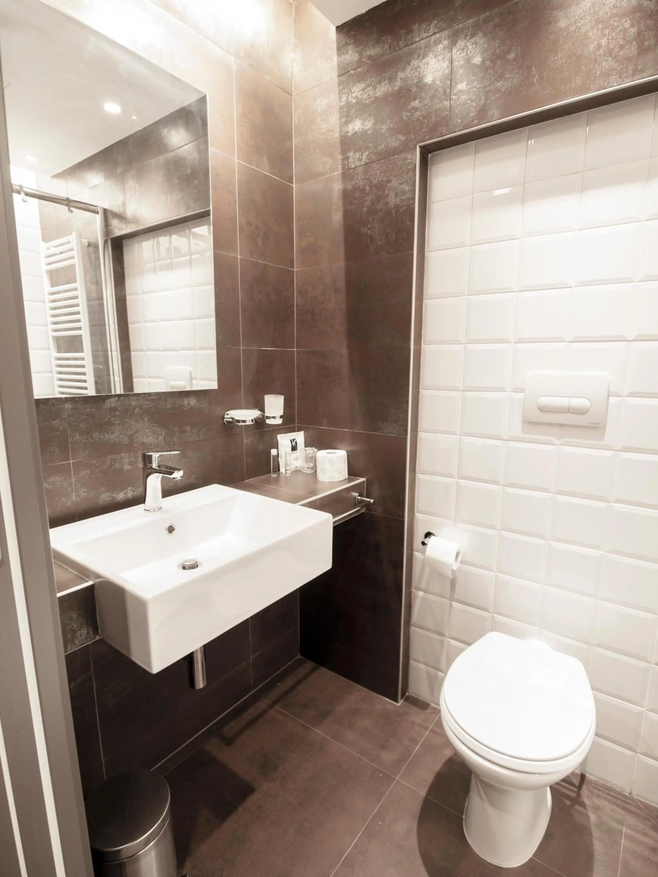 Bathroom in Novecento