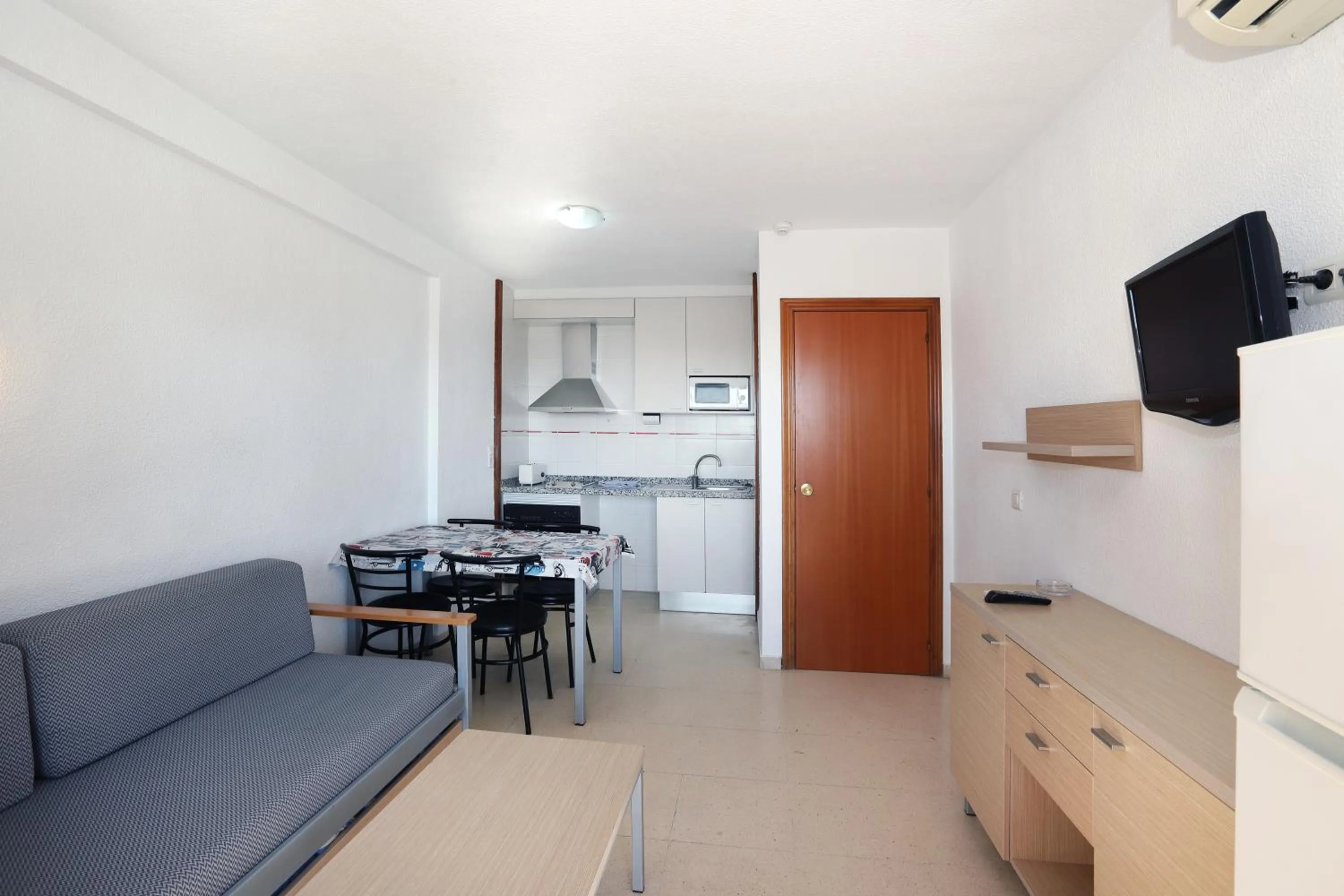 TV and multimedia in La Caseta Apartments