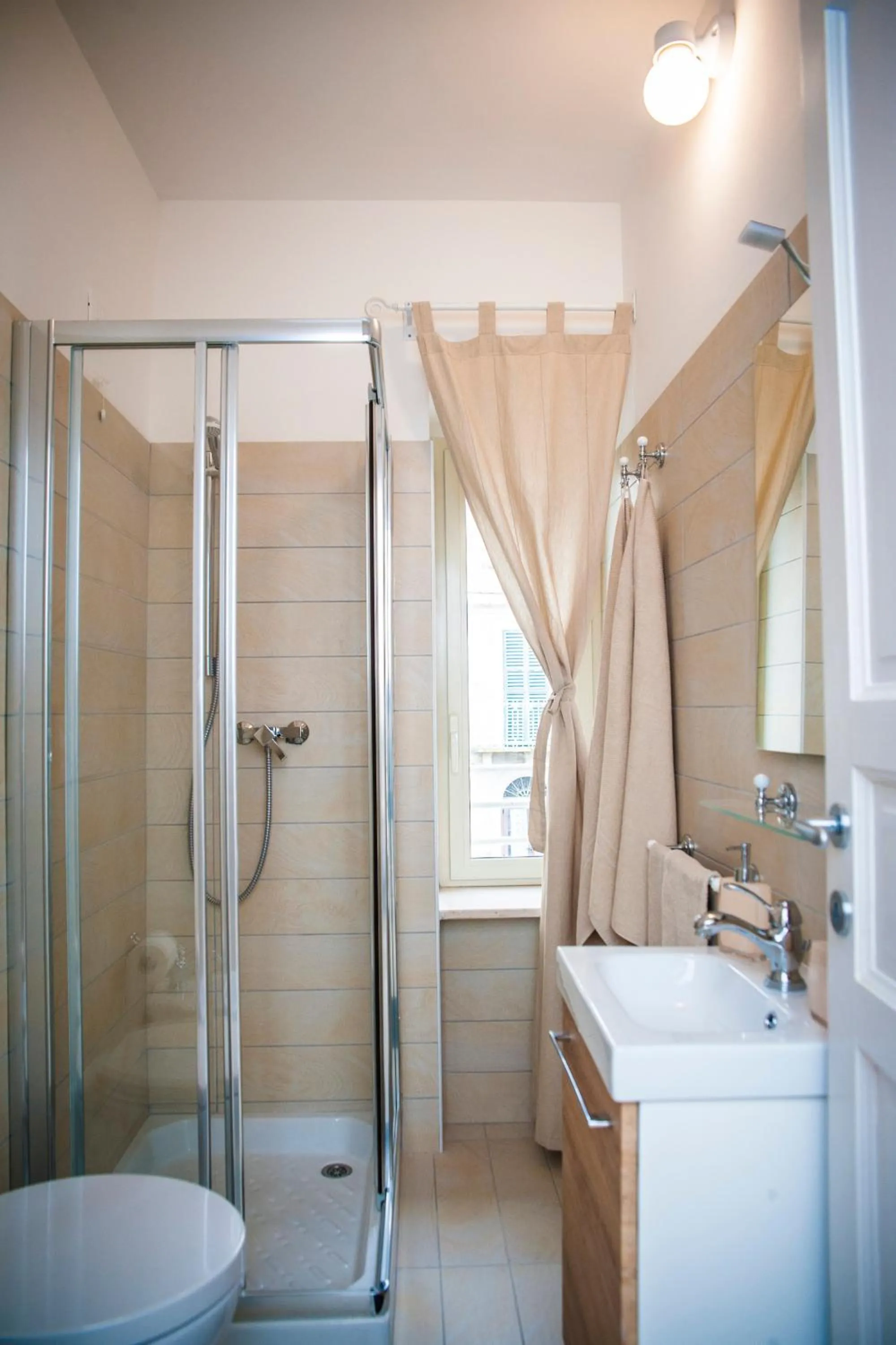 Bathroom in Ospitati - B&B Le Tre Chiavi