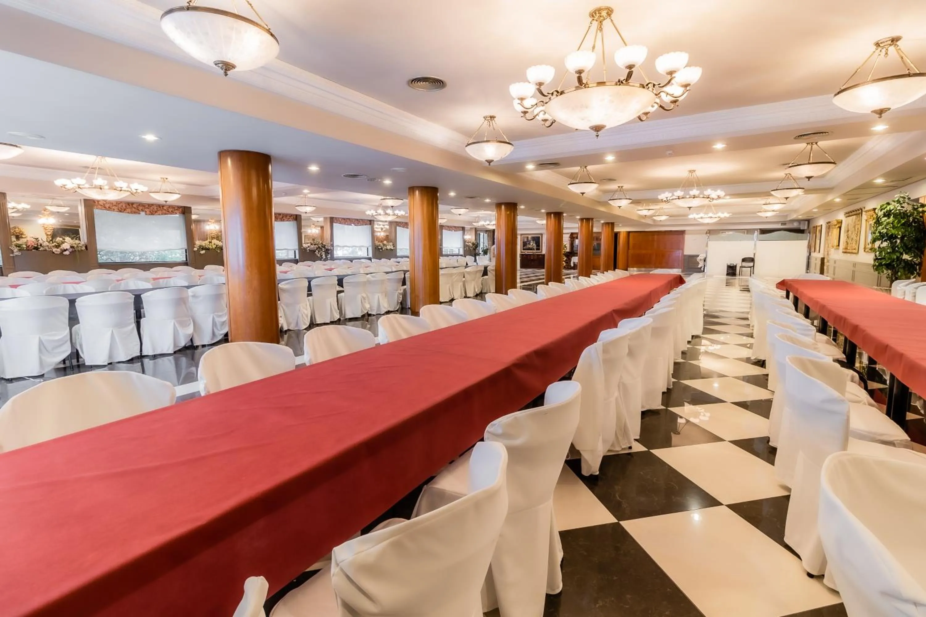 Banquet/Function facilities in Hotel Alhama