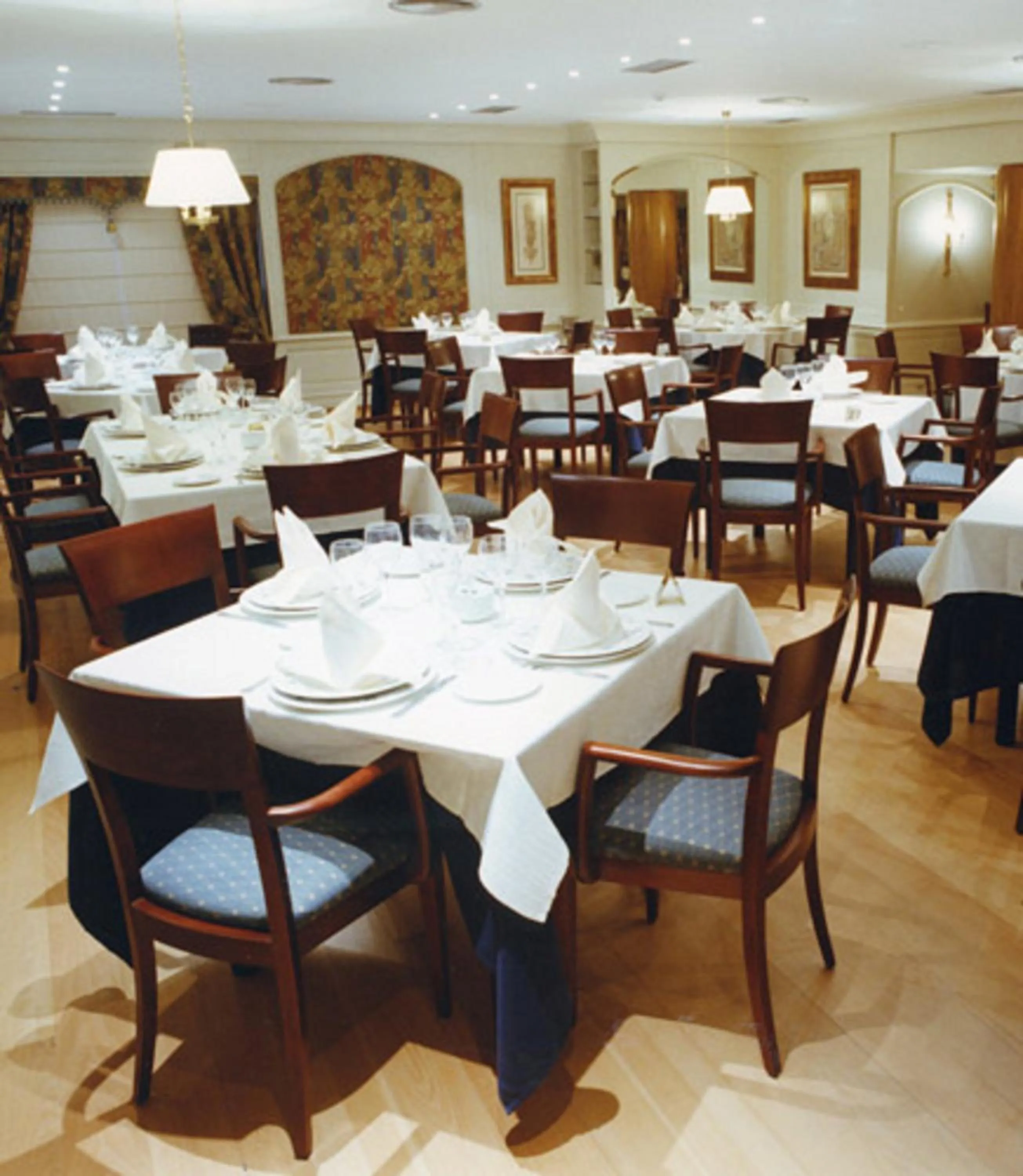 Lounge or bar in Hotel Alhama