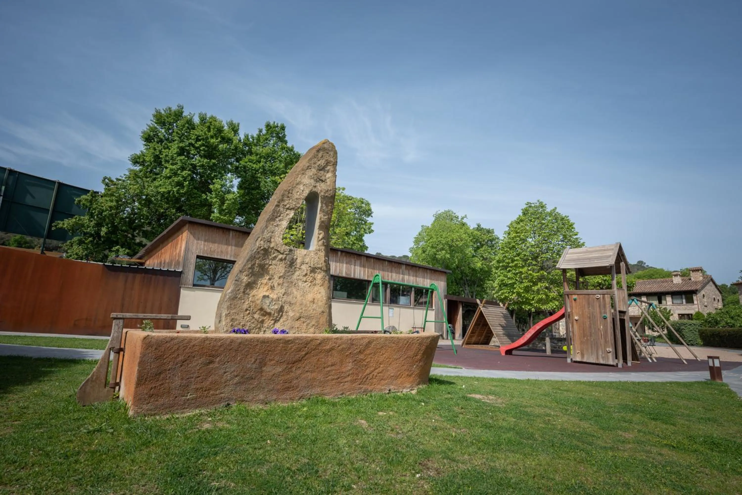 Property building in L'Arcada de Fares