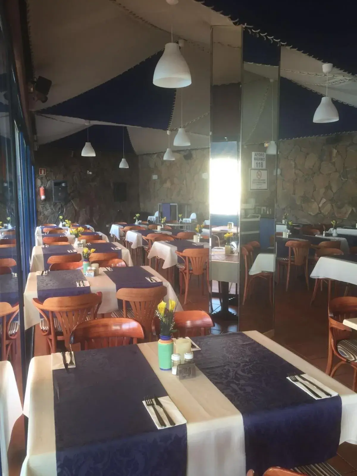 Restaurant/places to eat in Apartamentos Natural Park Restaurant/places to eat in Apartamentos Natural Park