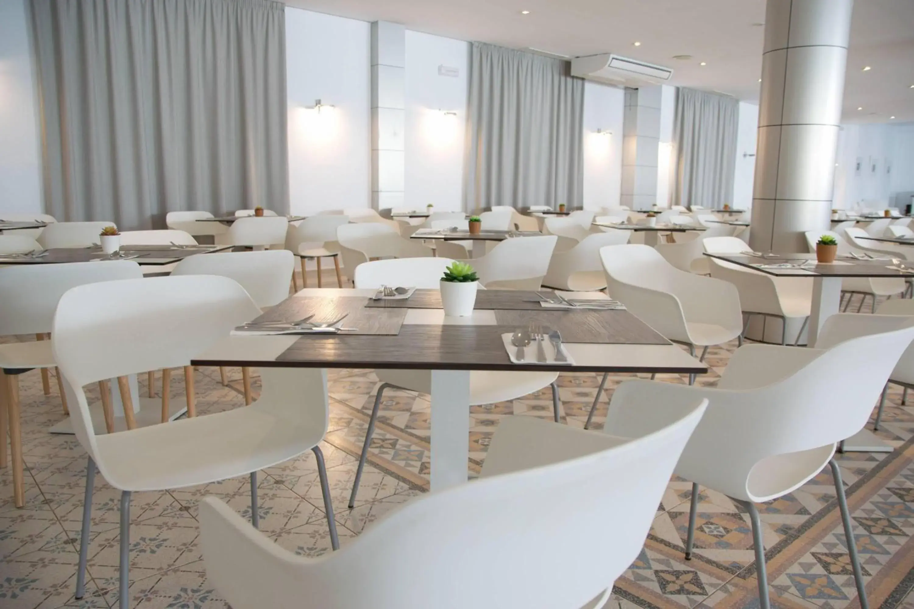 Restaurant/places to eat in BLUESEA Es Bolero Restaurant/places to eat in BLUESEA Es Bolero