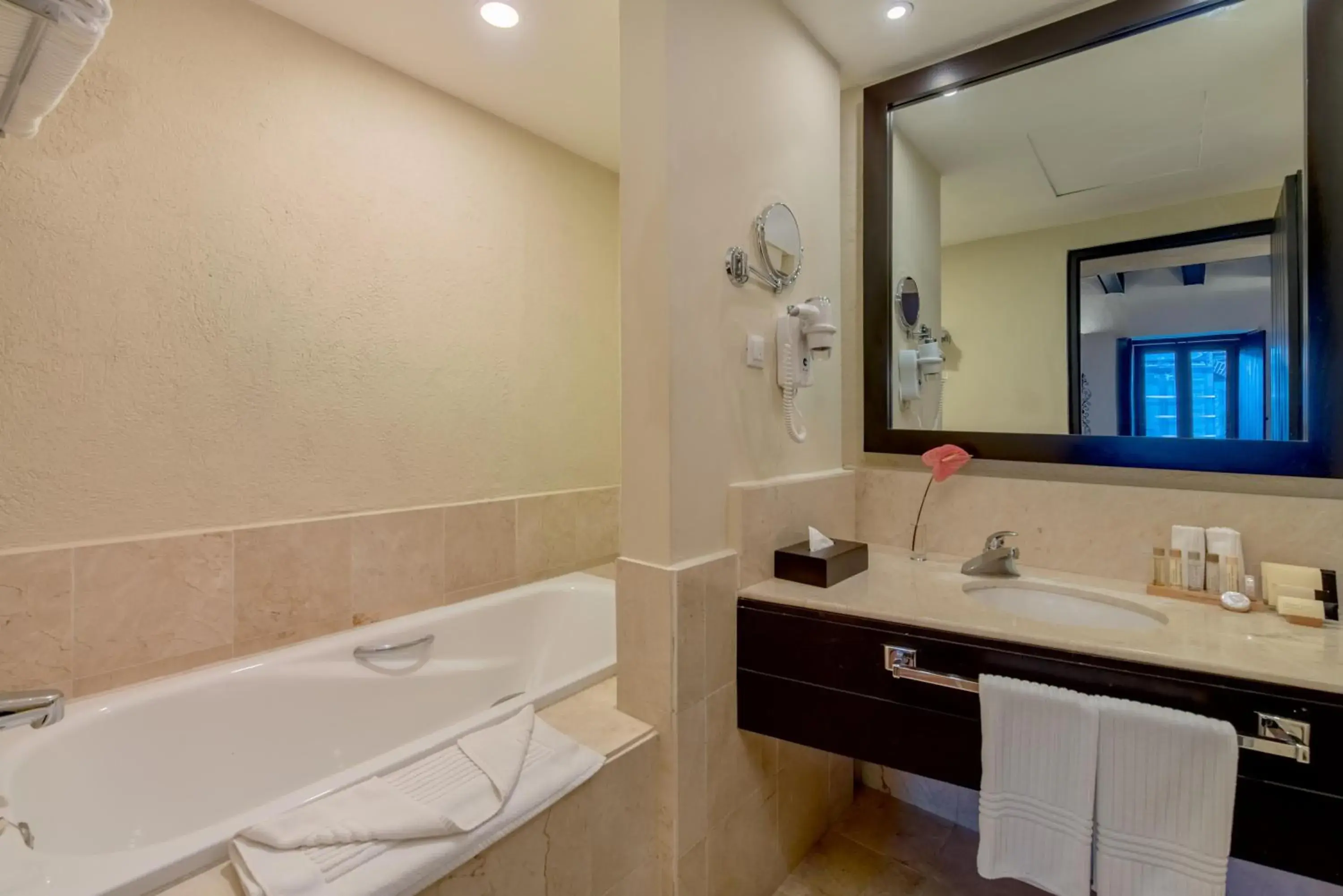 Bathroom in Hodelpa Nicolás de Ovando Bathroom in Hodelpa Nicolás de Ovando