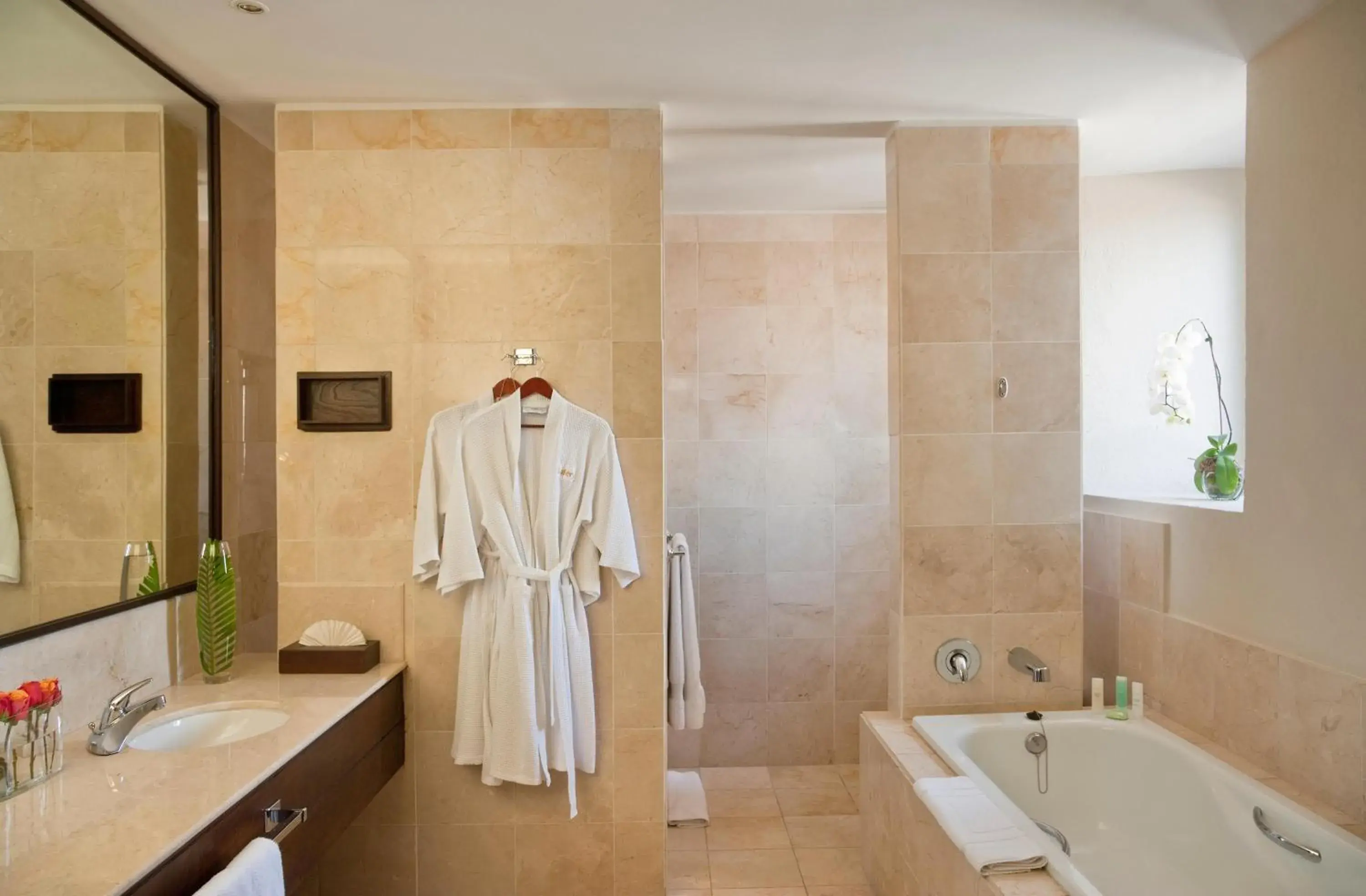 Bathroom in Hodelpa Nicolás de Ovando Bathroom in Hodelpa Nicolás de Ovando