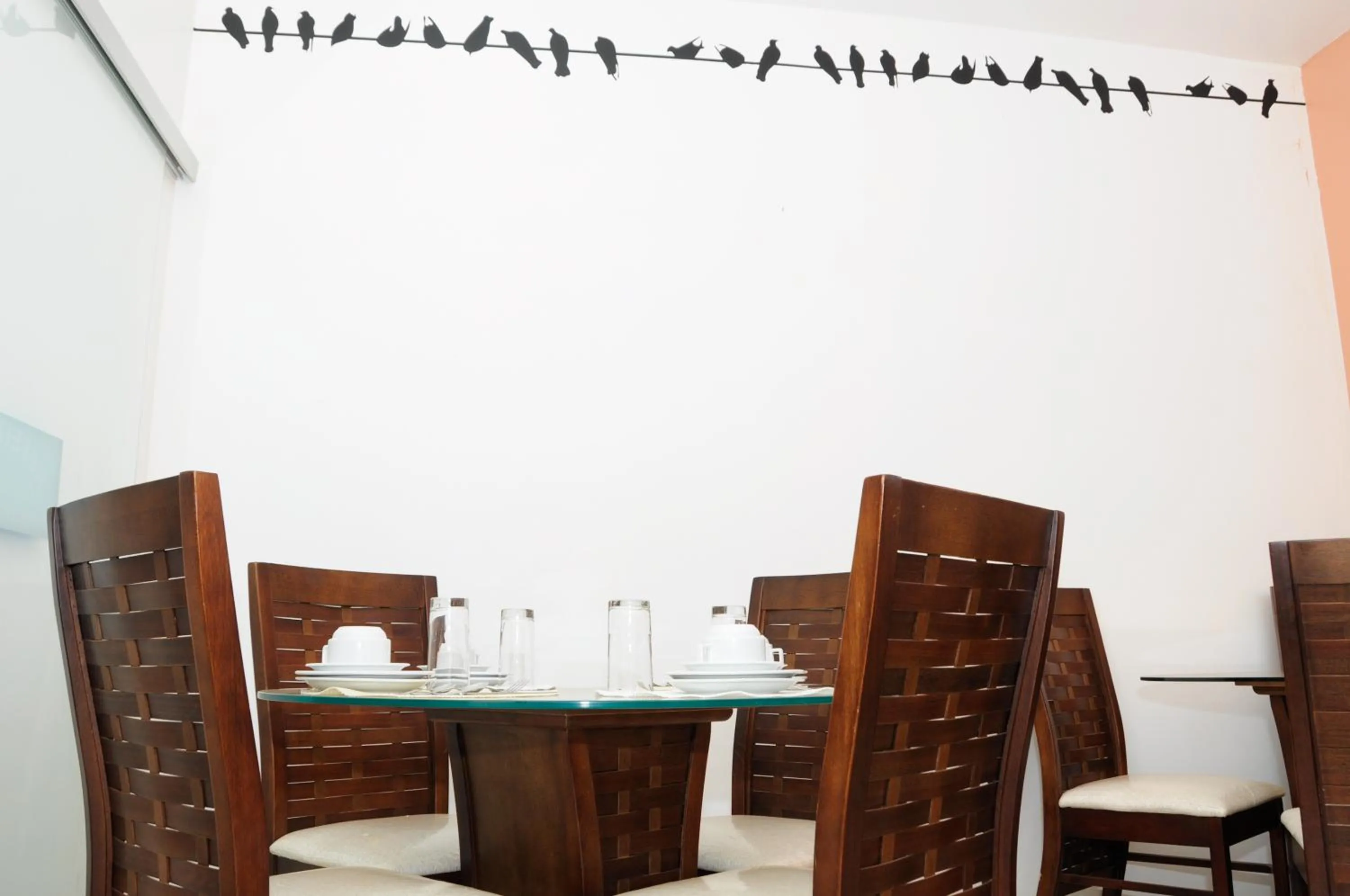 Restaurant/places to eat in Pousada Morro do Pico