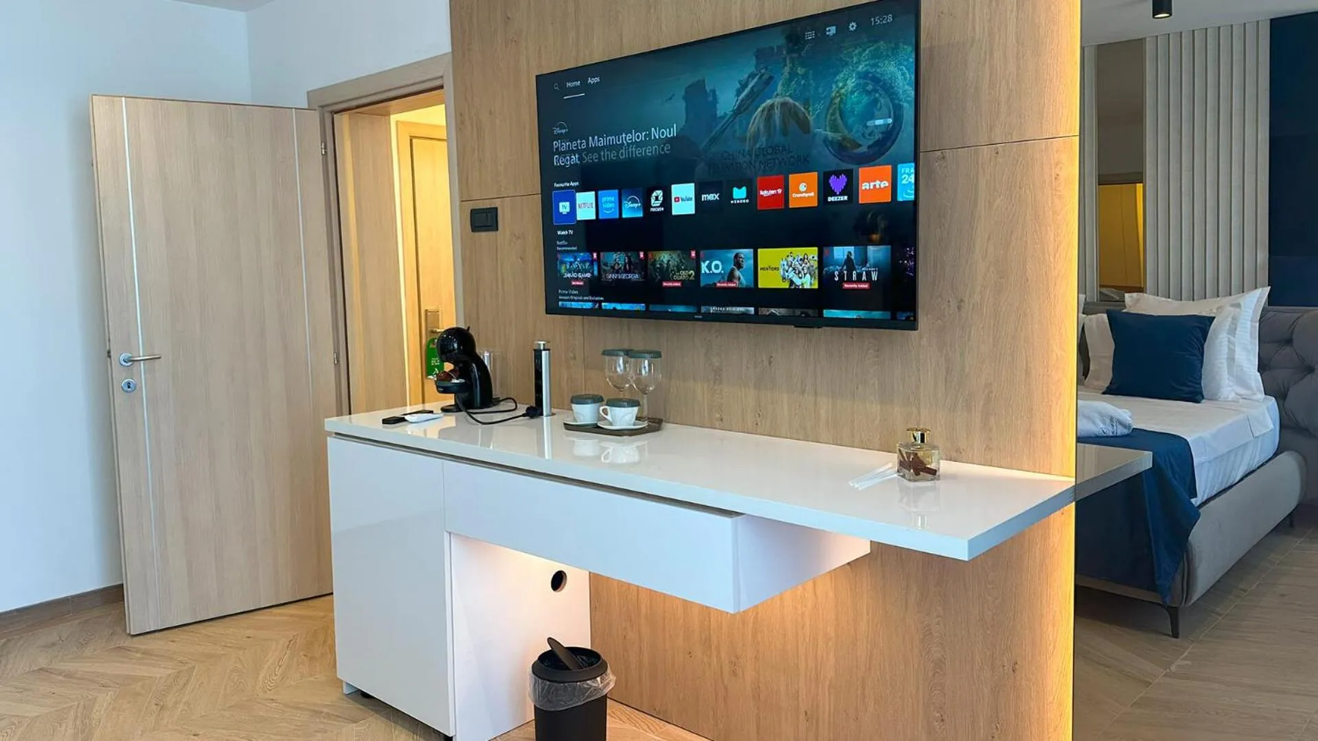 Bed in Aqvatonic Hotel - Steaua de Mare