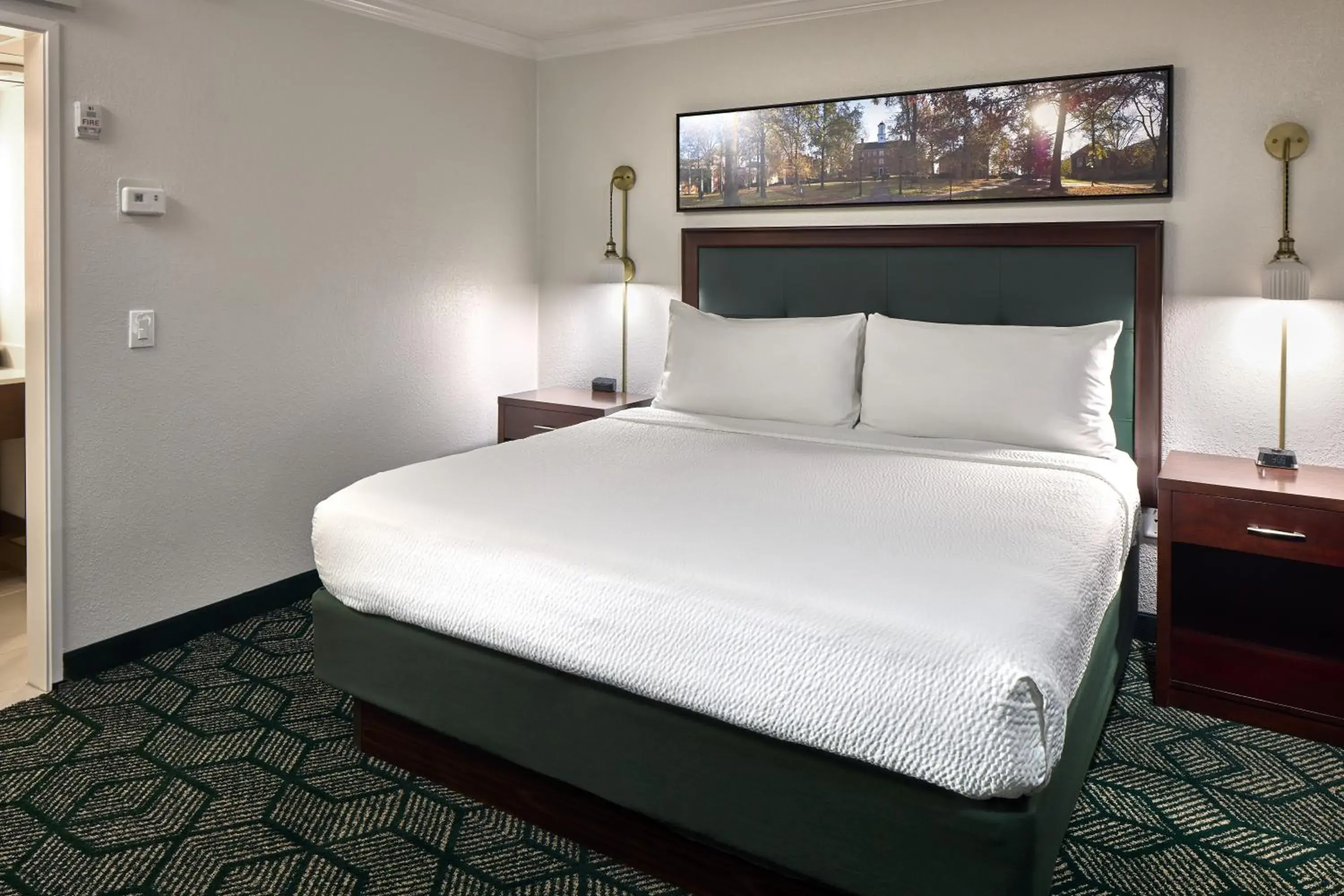 Bedroom, Bed in Ohio University Inn and Conference Center Bedroom, Bed in Ohio University Inn and Conference Center