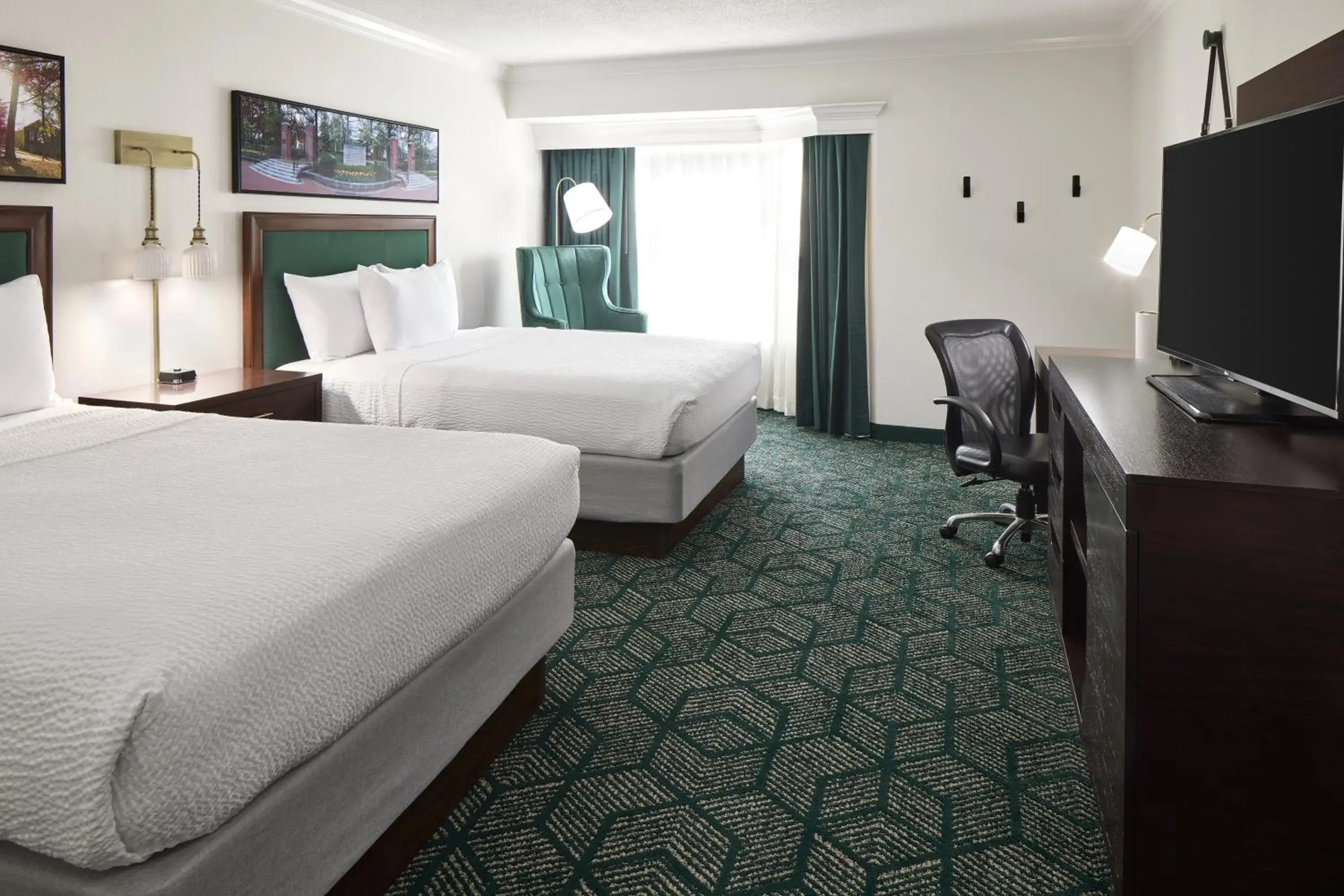 Bedroom, Bed in Ohio University Inn and Conference Center Bedroom, Bed in Ohio University Inn and Conference Center