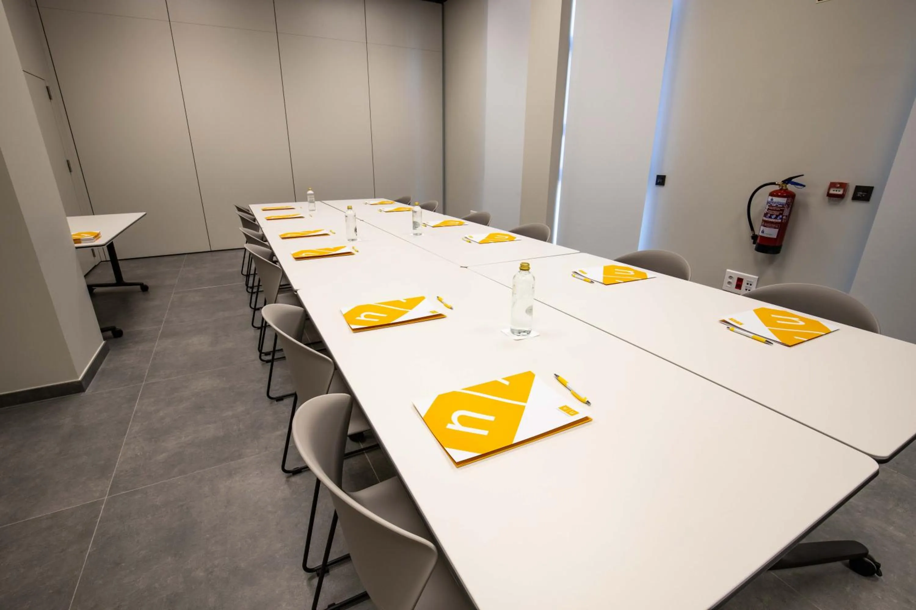 Meeting/conference room in Villa Alojamiento y Congresos - Villa Universitaria